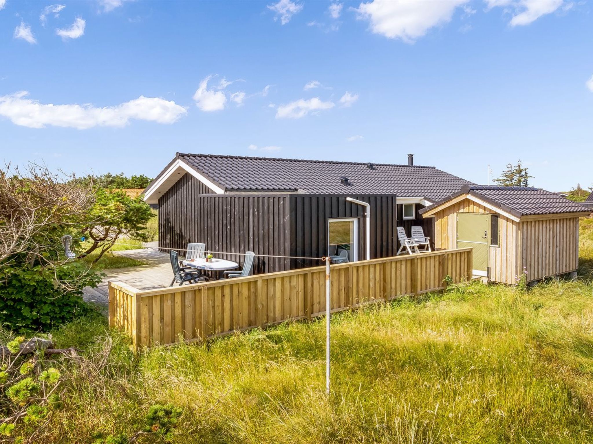 "Mauri" - 350m from the sea - Buiten