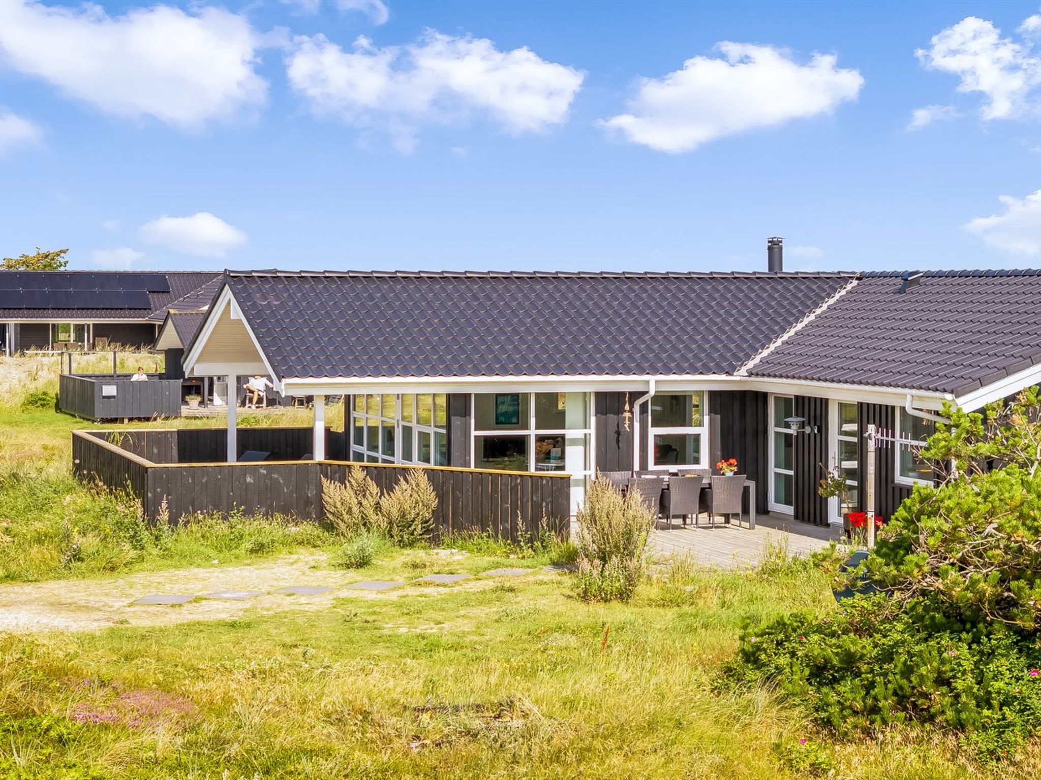 "Mauri" - 350m from the sea - Buiten
