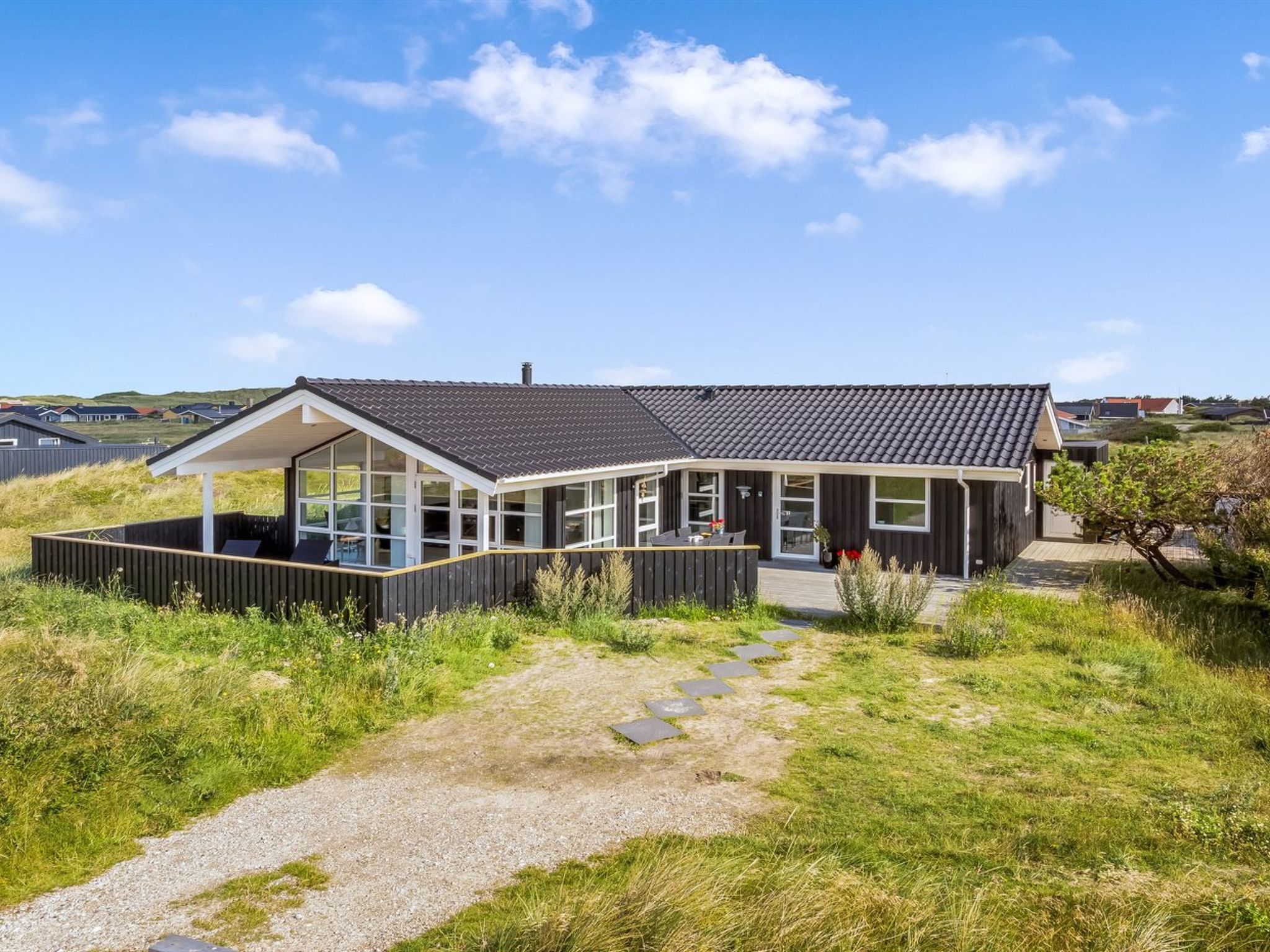 "Mauri" - 350m from the sea - Buiten