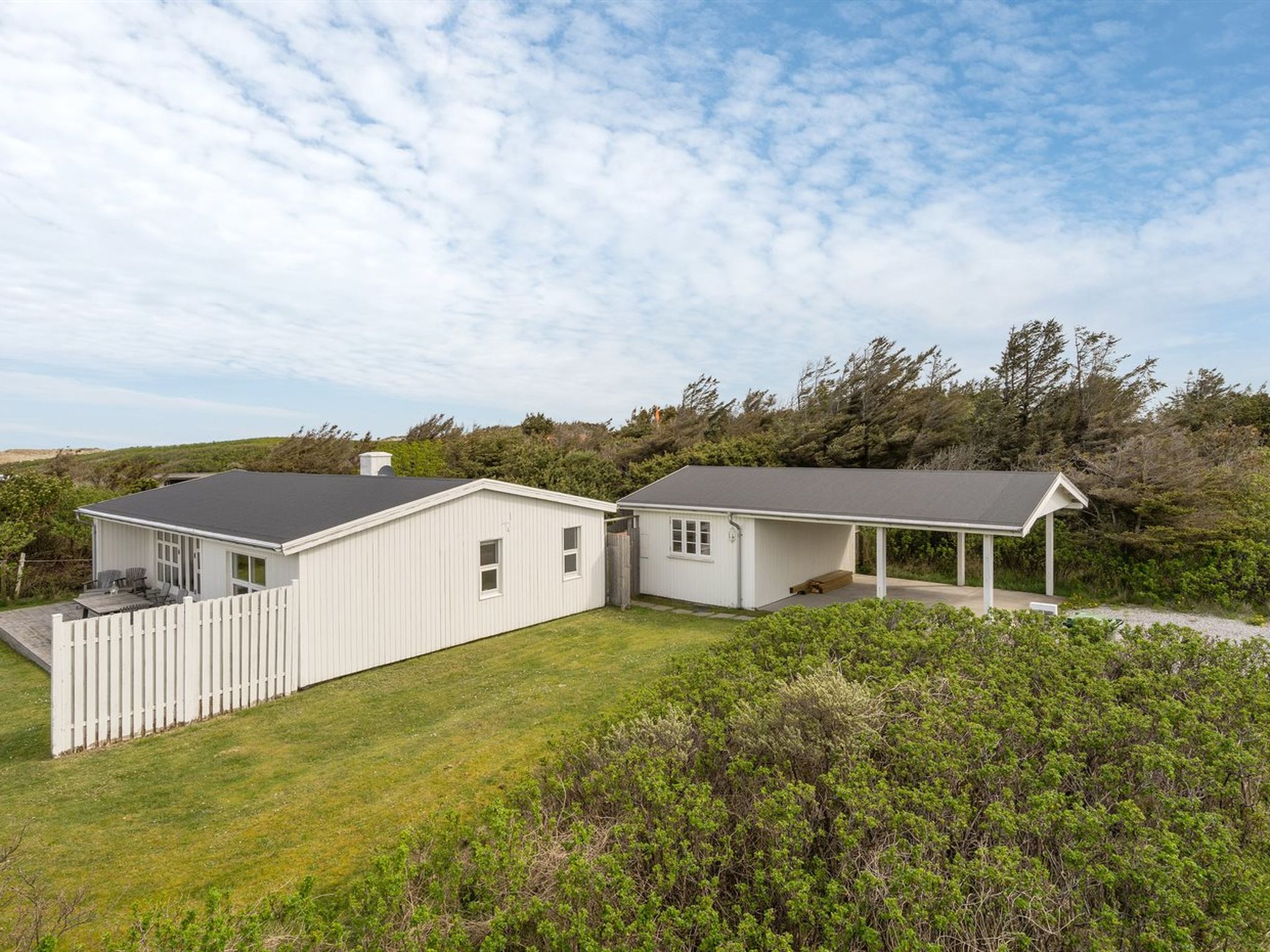 "Vilja" - 150m from the sea-Buiten