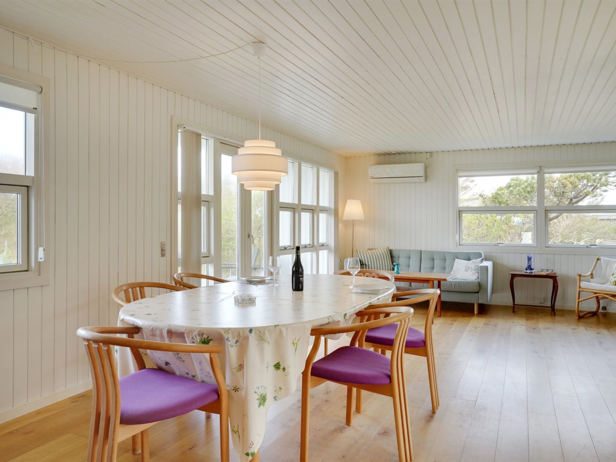 "Vilja" - 150m from the sea - Drinnen