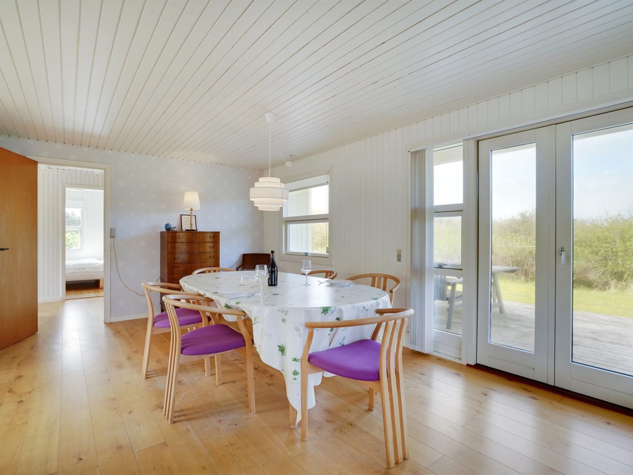 "Vilja" - 150m from the sea - Drinnen