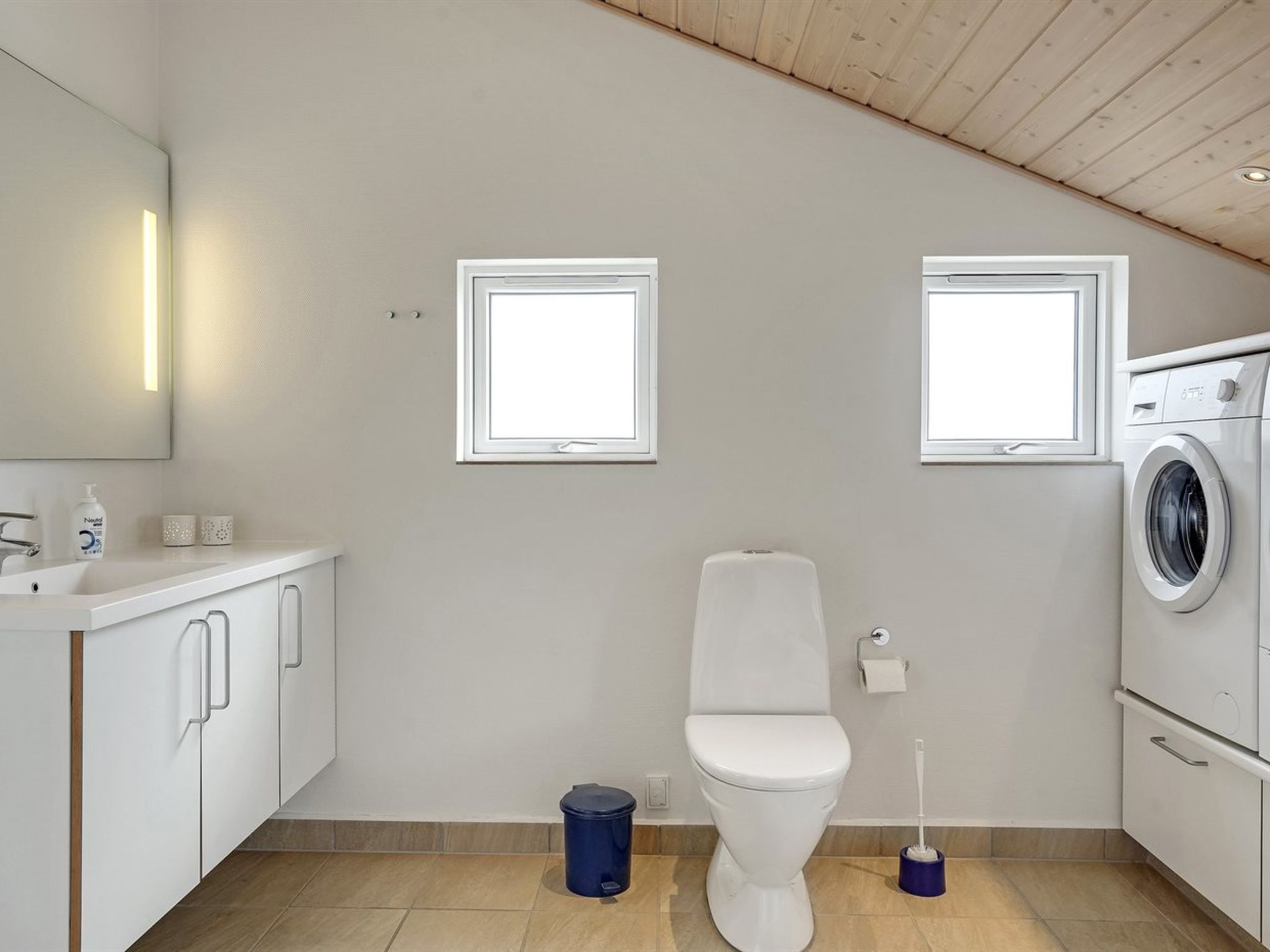 "Frido" - 400m from the sea - Drinnen