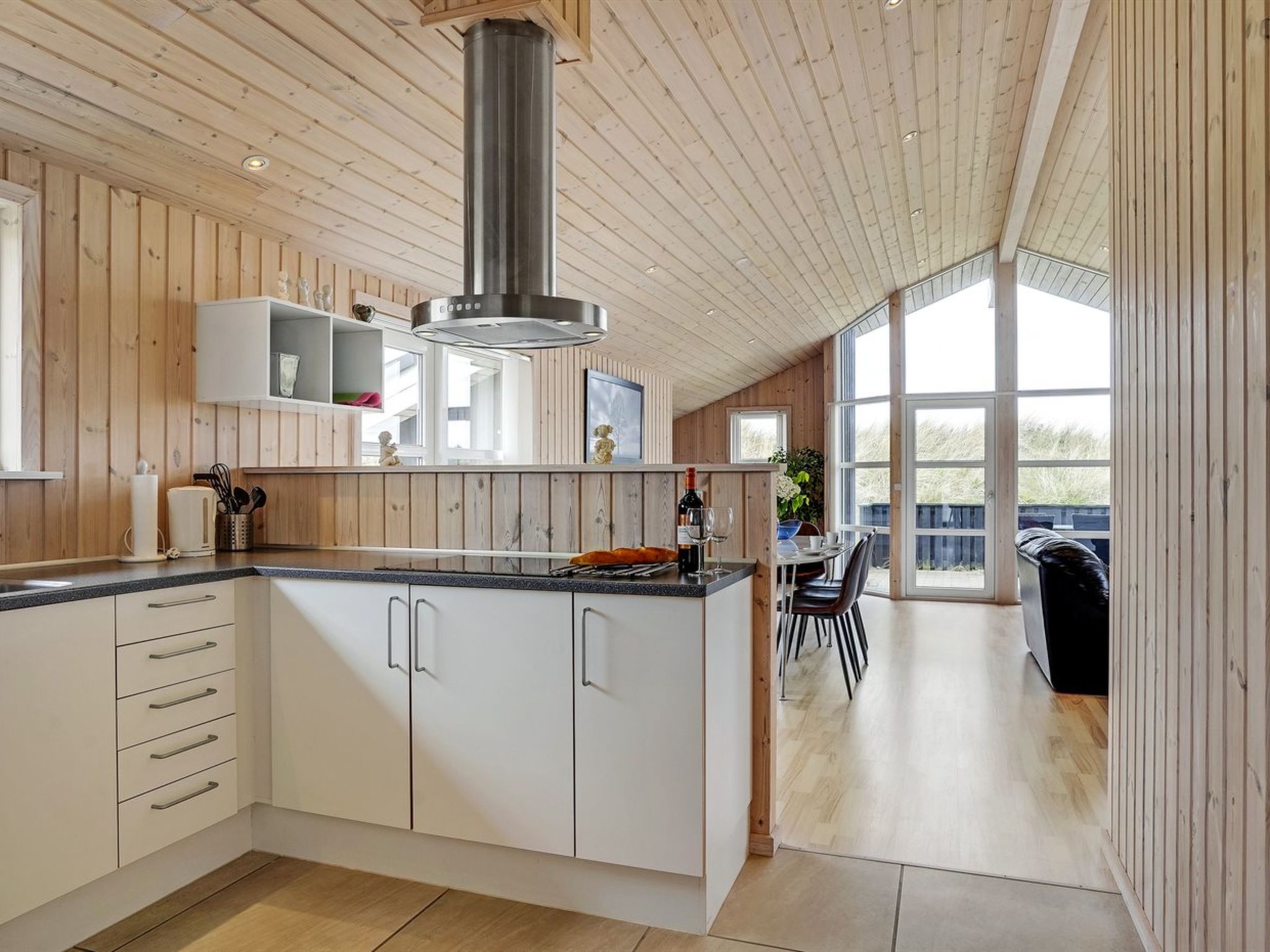 "Frido" - 400m from the sea-Binnen