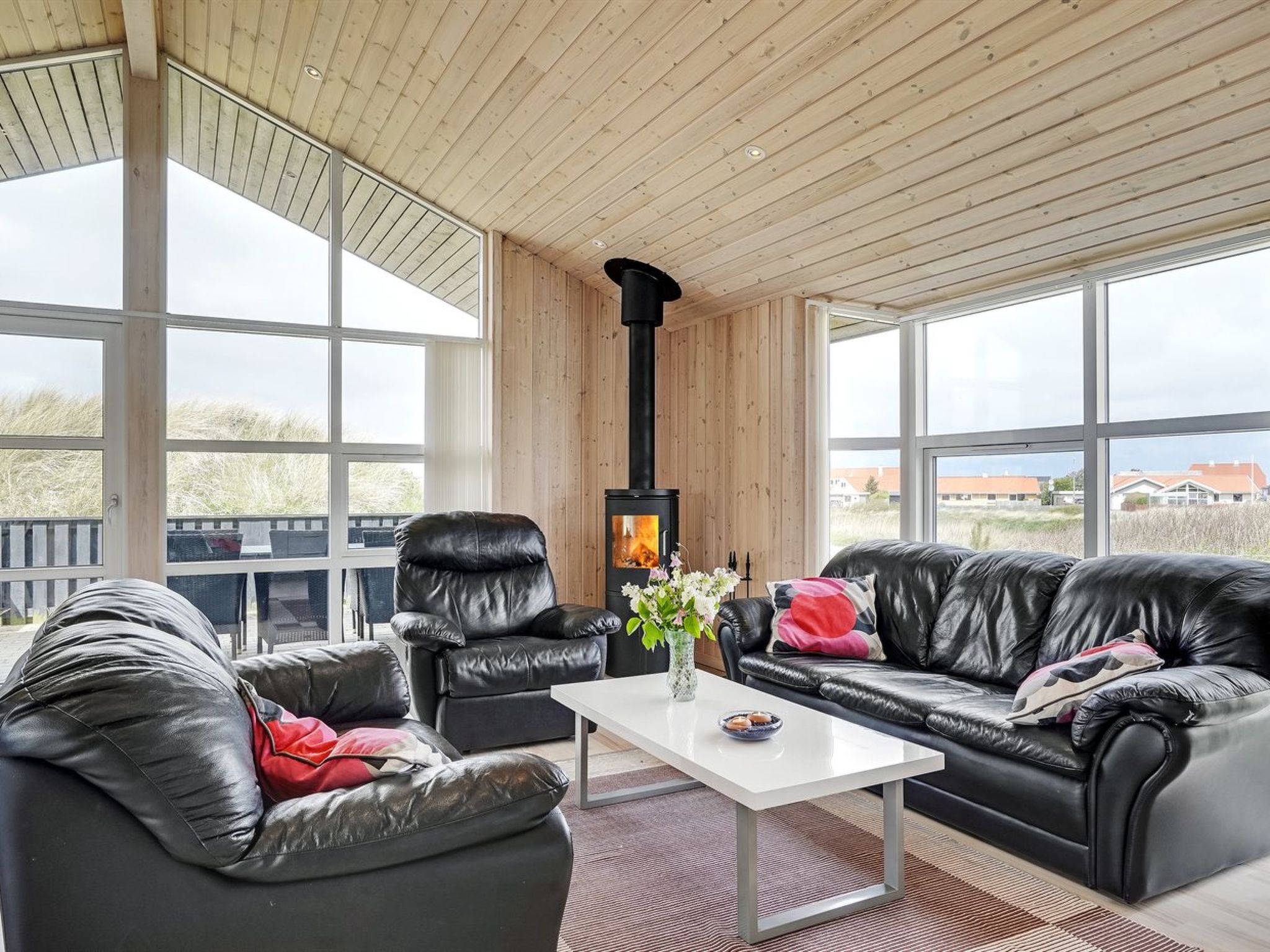 "Frido" - 400m from the sea-Binnen