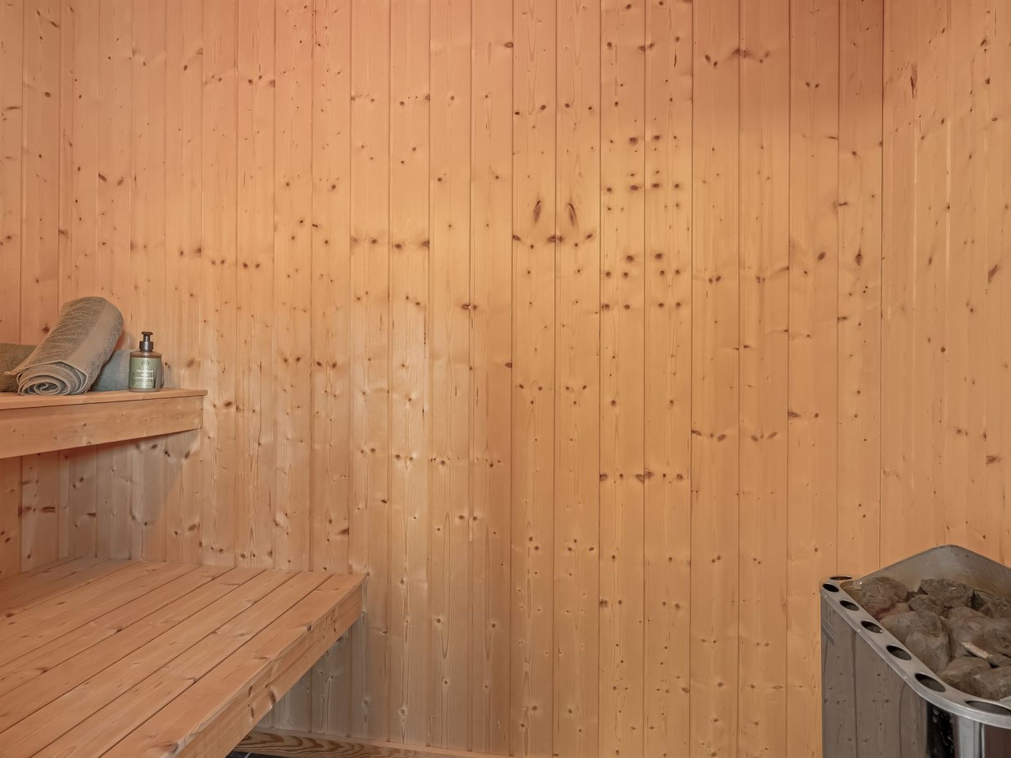 "Pontus" - 400m from the sea-Drinnen