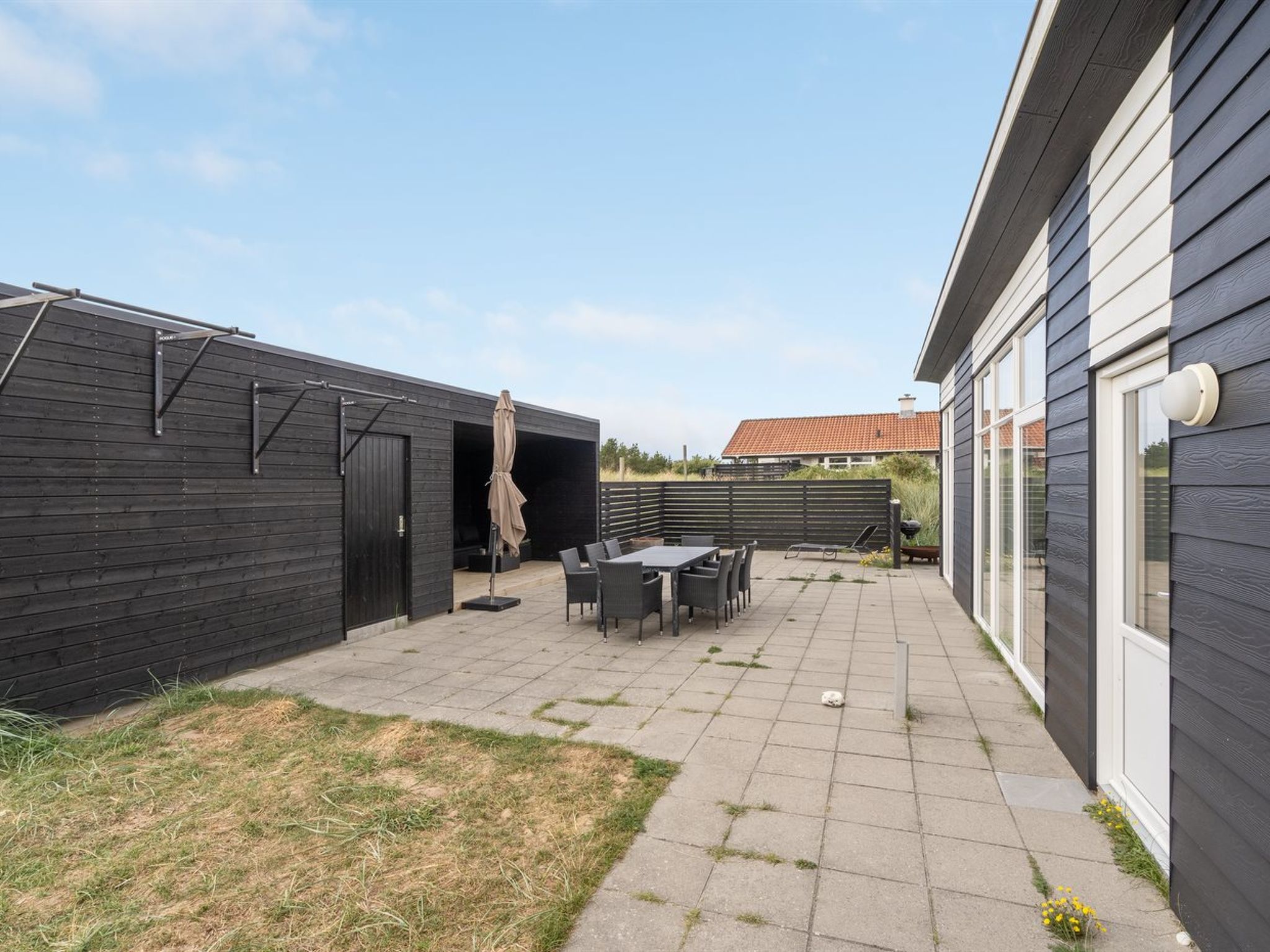 "Pontus" - 400m from the sea-Draußen