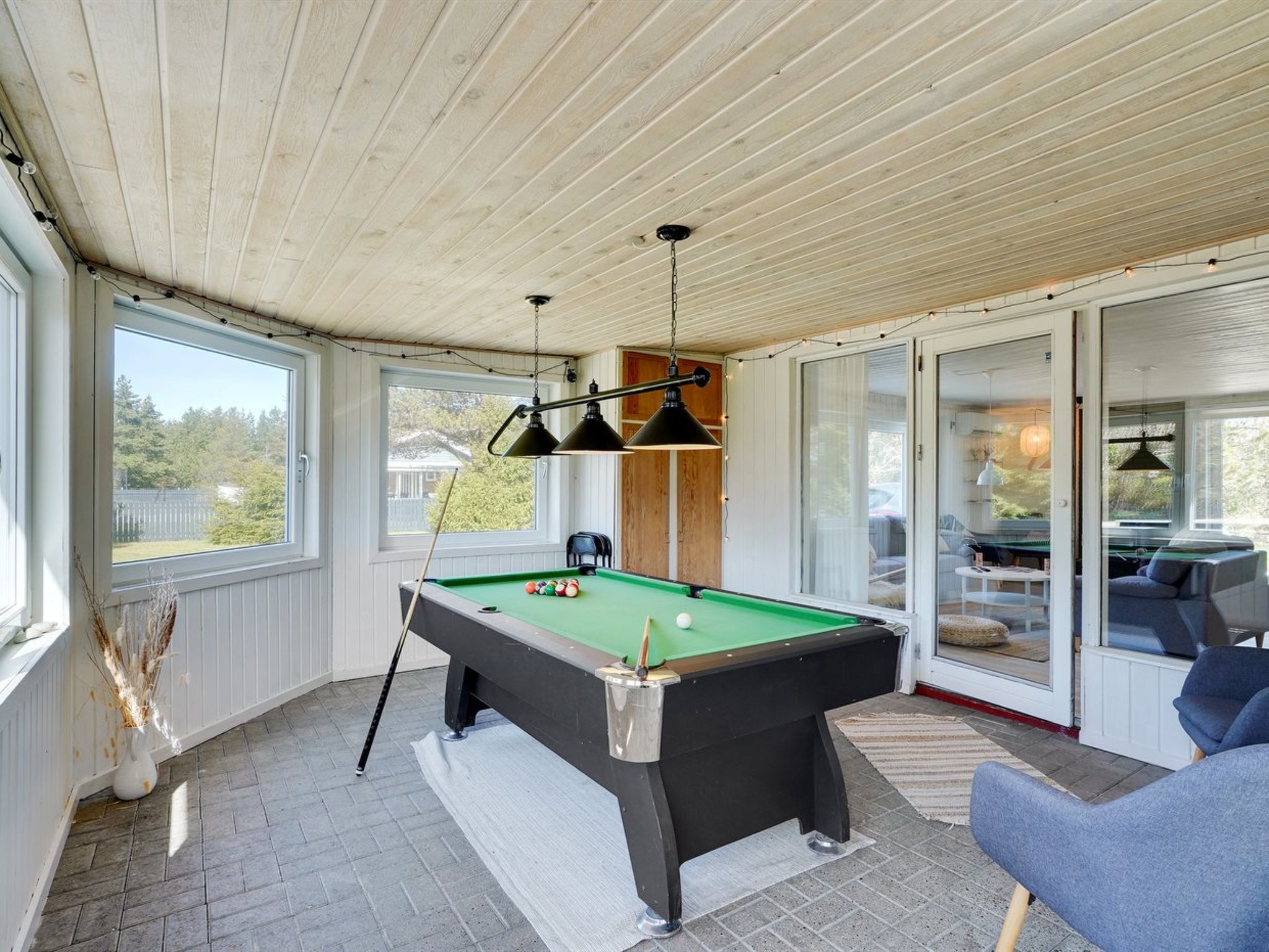 "Styrmer" - 1.2km from the sea — Living Room (5 of 24)