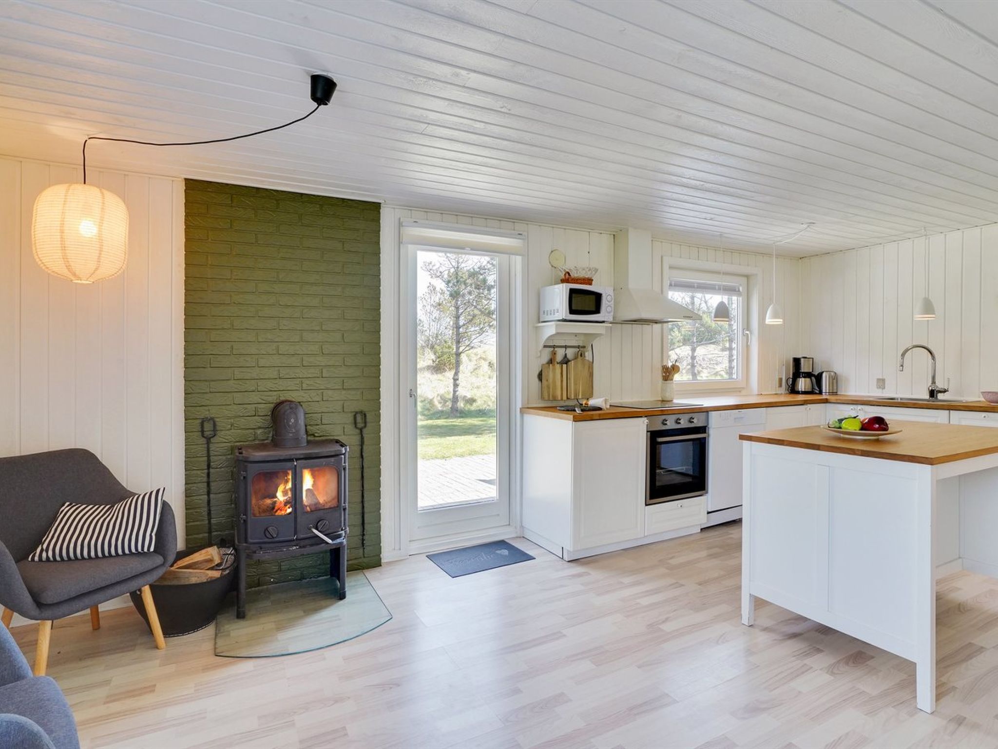 "Styrmer" - 1.2km from the sea - Drinnen