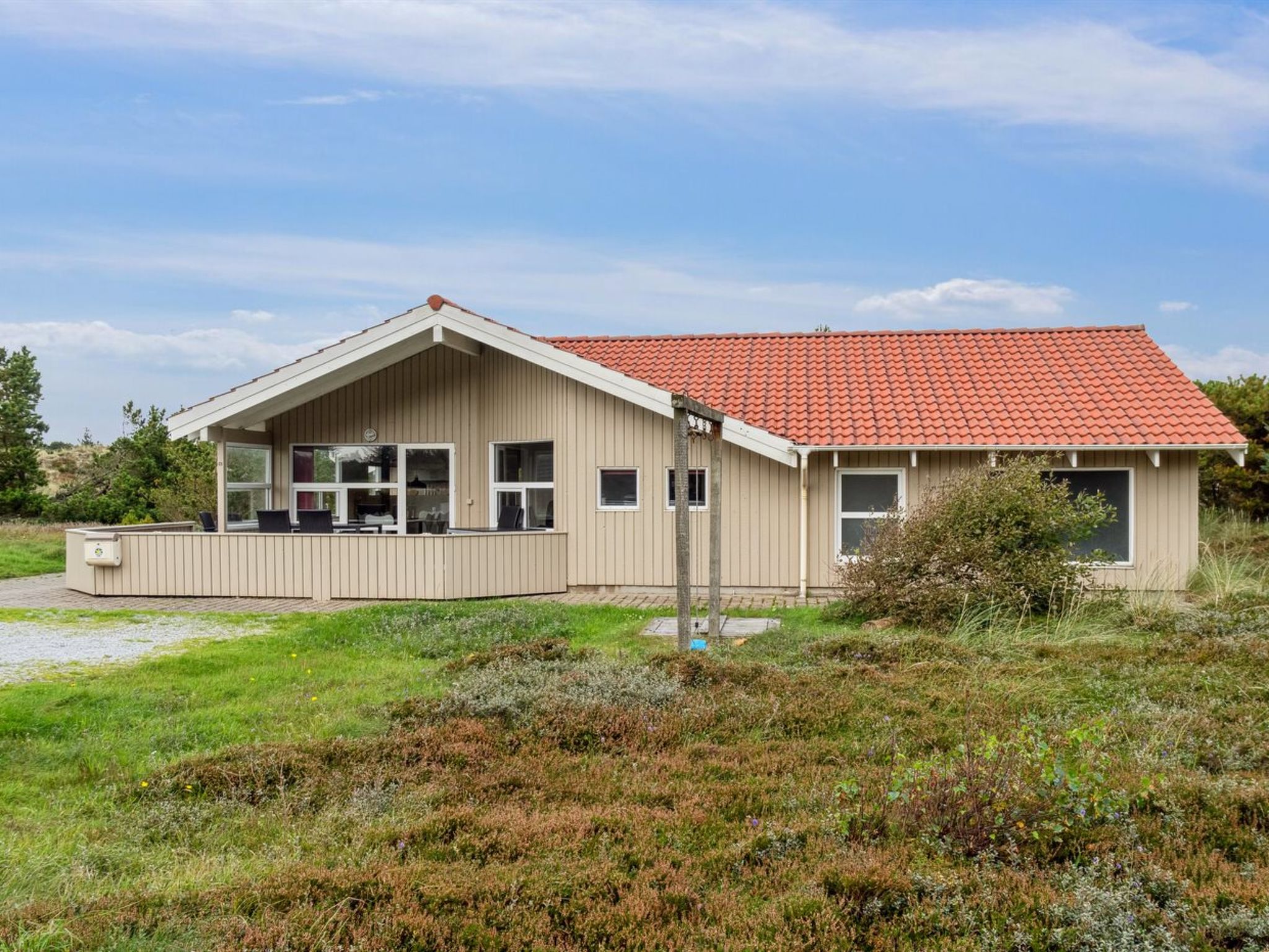 "Zoya" - 900m from the sea
