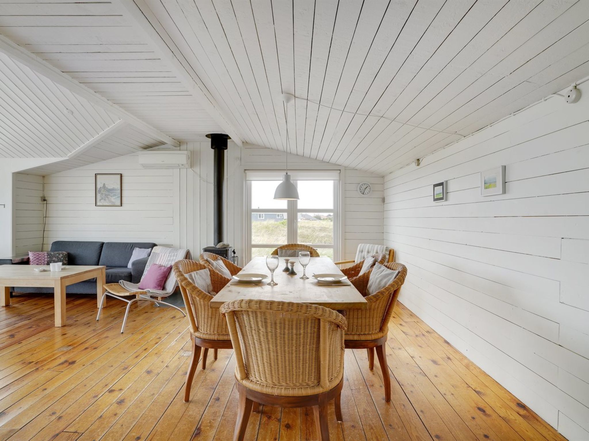 "Dreng" - 800m from the sea-Binnen