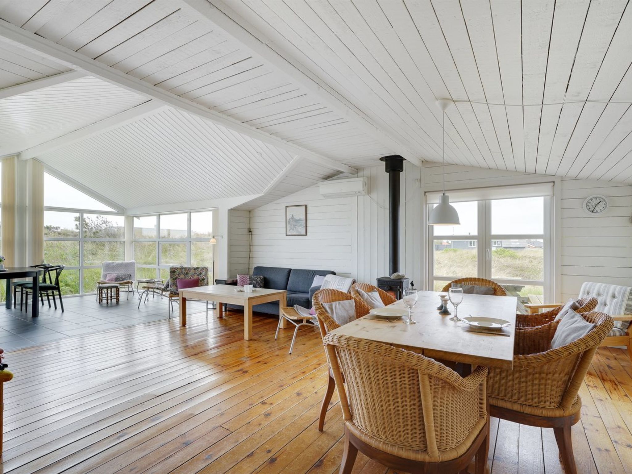 "Dreng" - 800m from the sea-Binnen