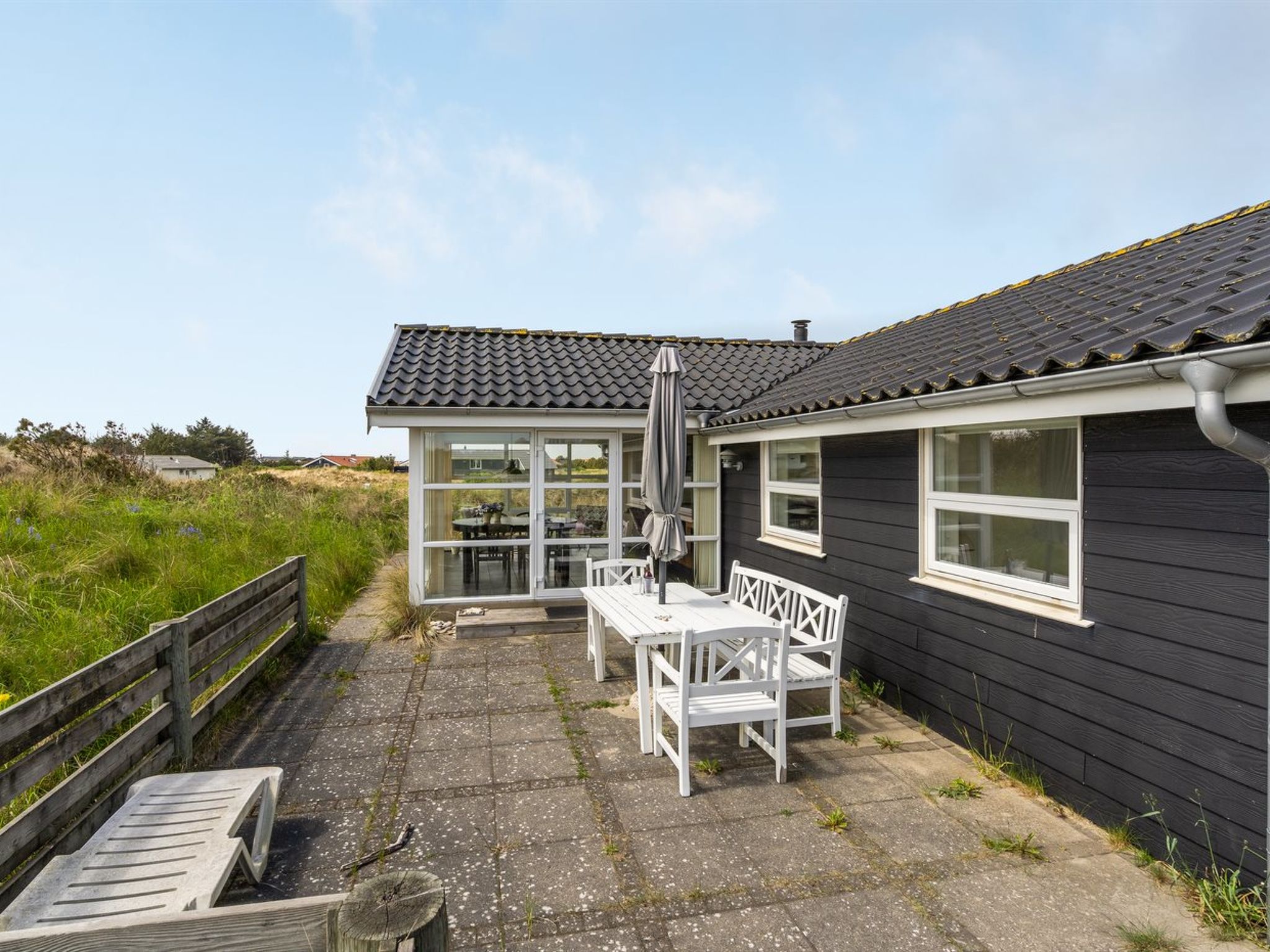 "Dreng" - 800m from the sea-Buiten