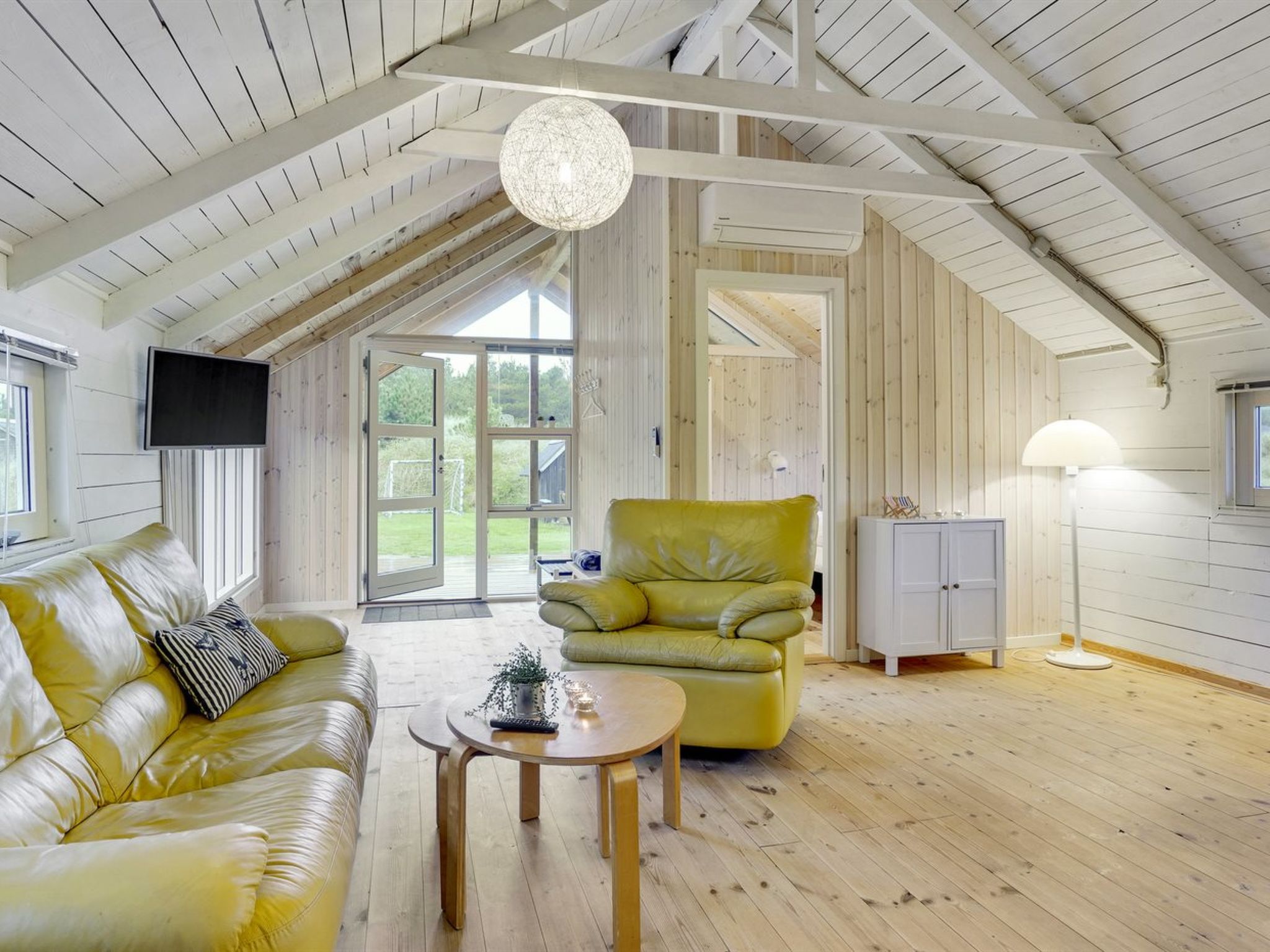"Tameran" - 700m from the sea-Binnen