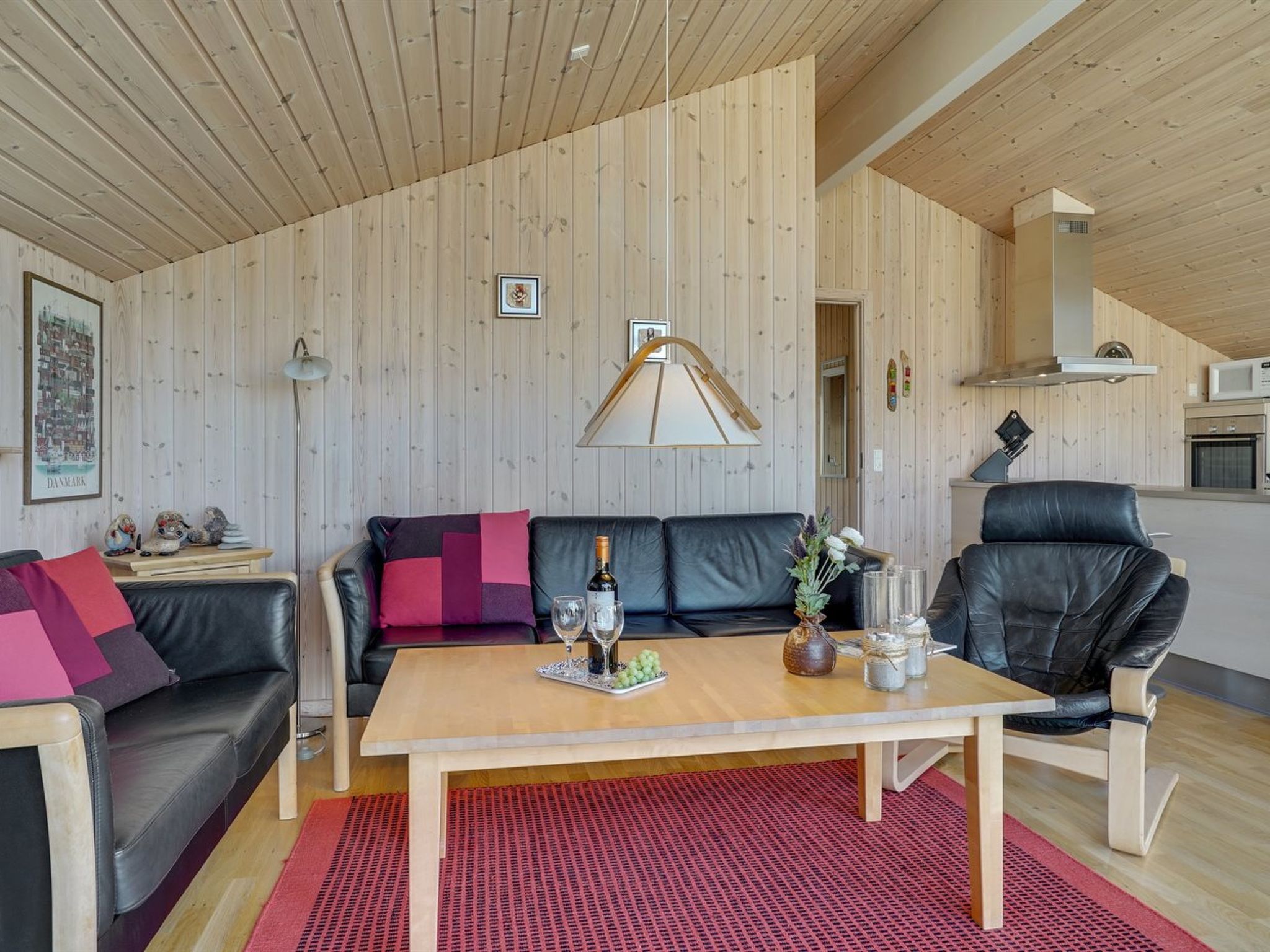 "Emelia" - 50m from the sea-Binnen