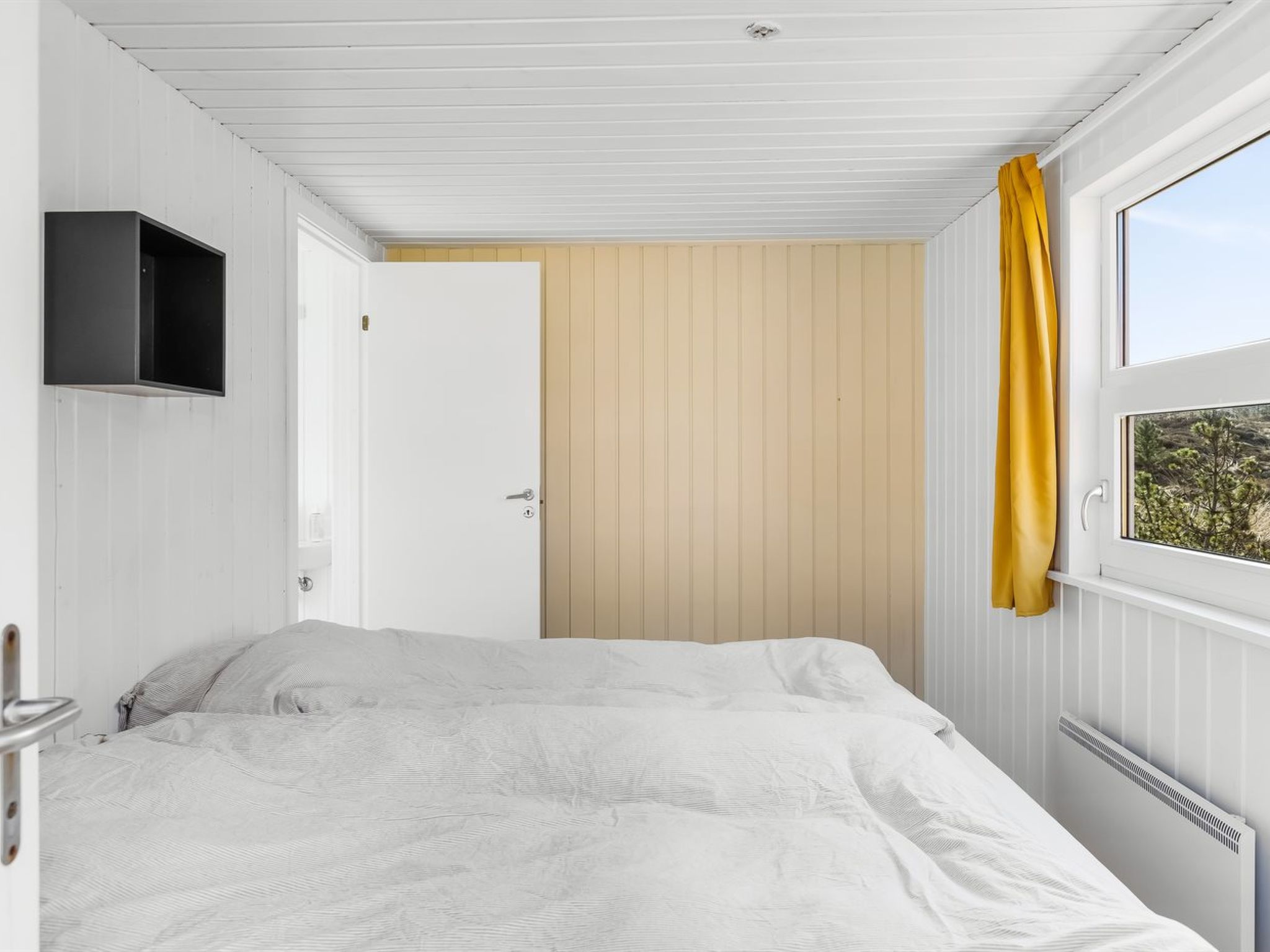 "Antto" - 900m from the sea - Binnen