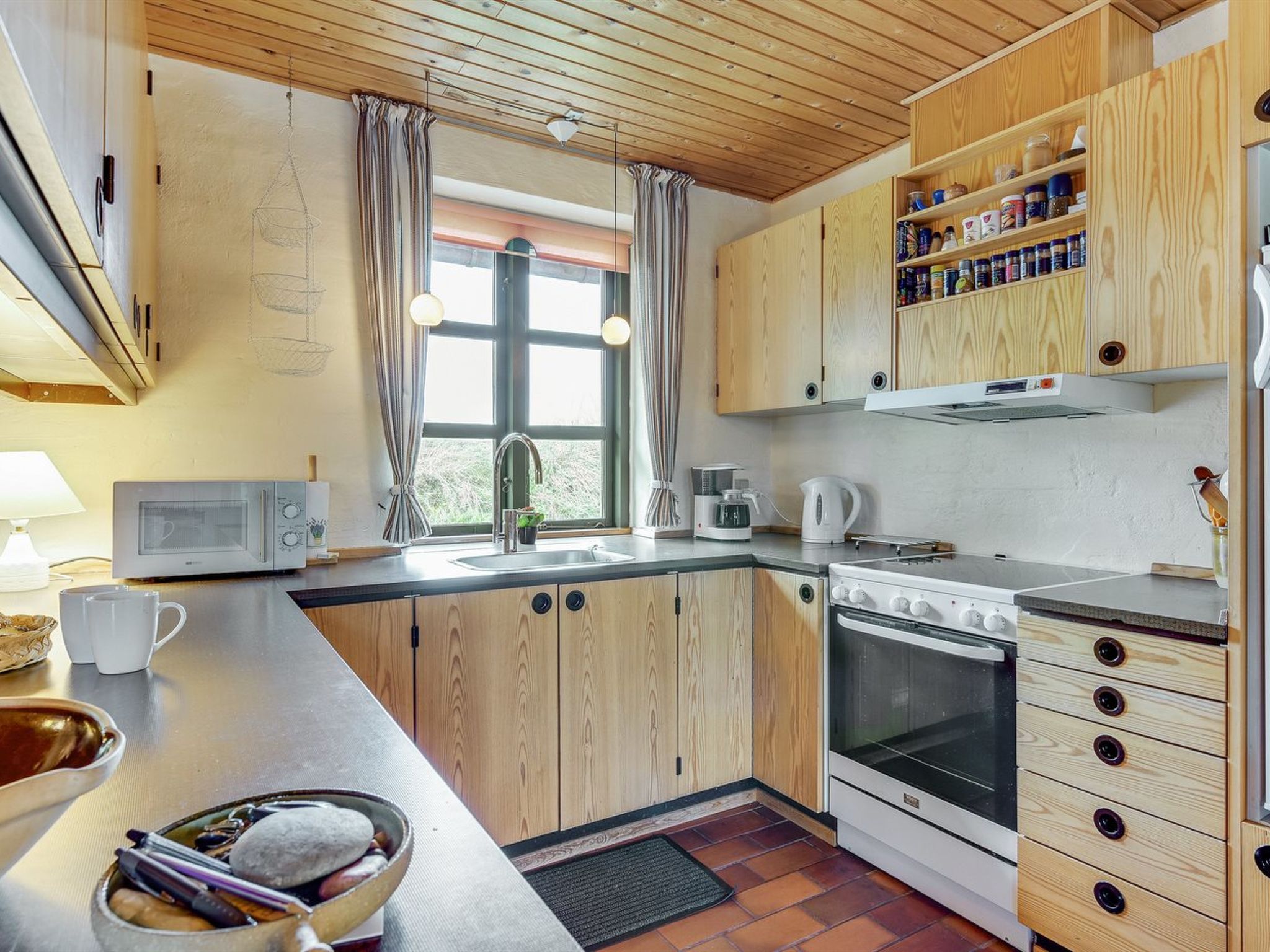"Thermet" - 900m from the sea - Binnen