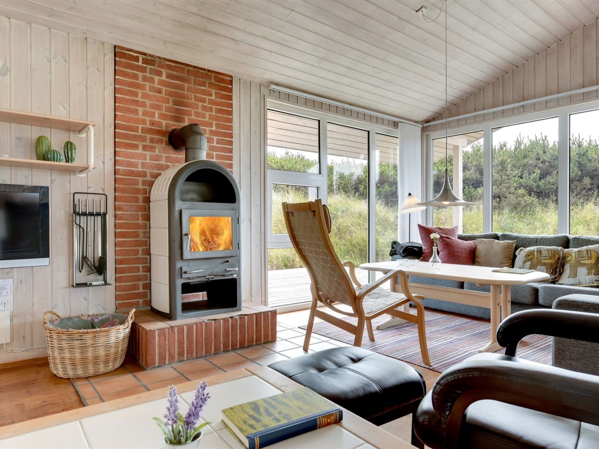 "Annemia" - 200m from the sea-Binnen
