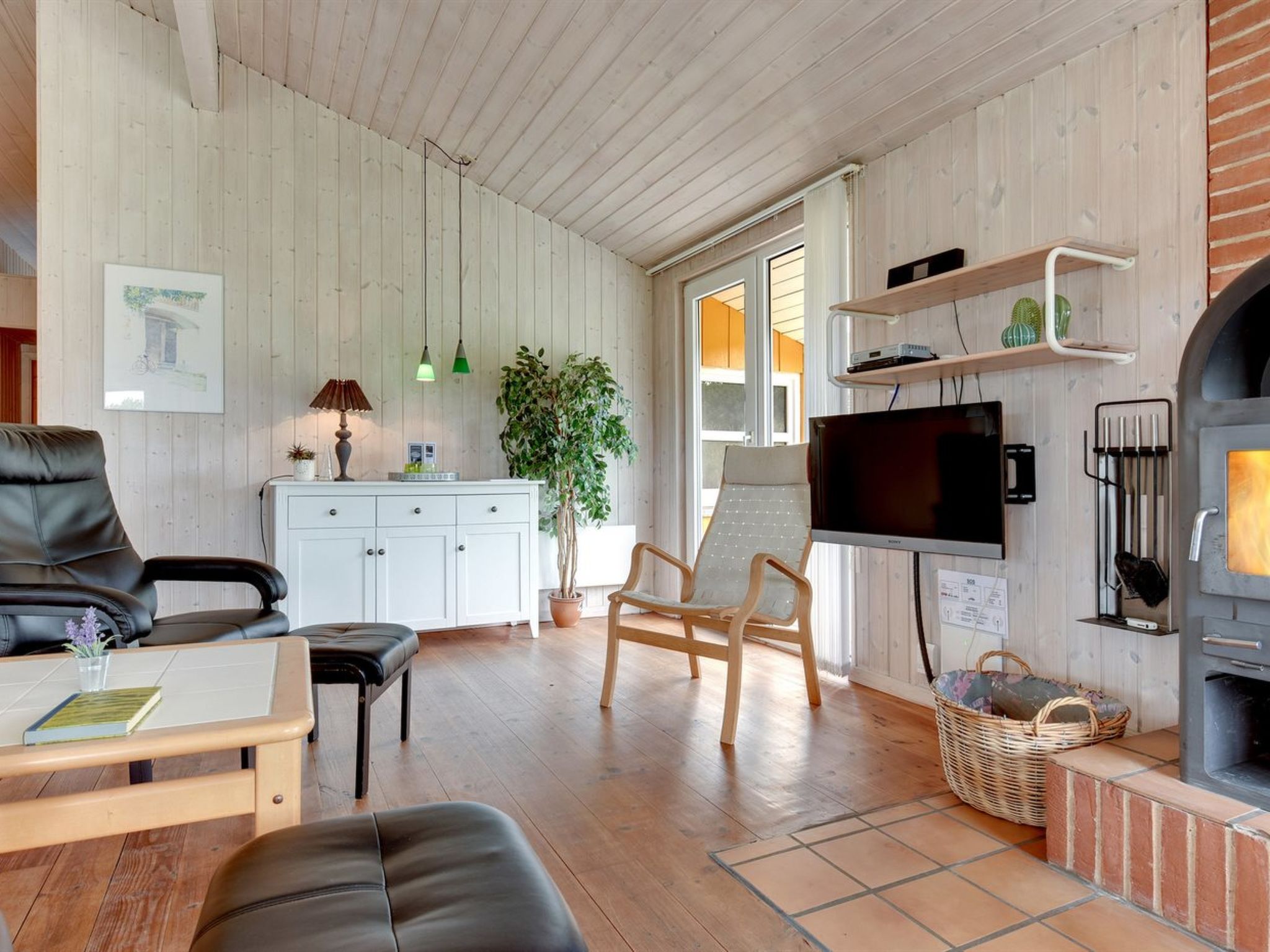 "Annemia" - 200m from the sea - Binnen