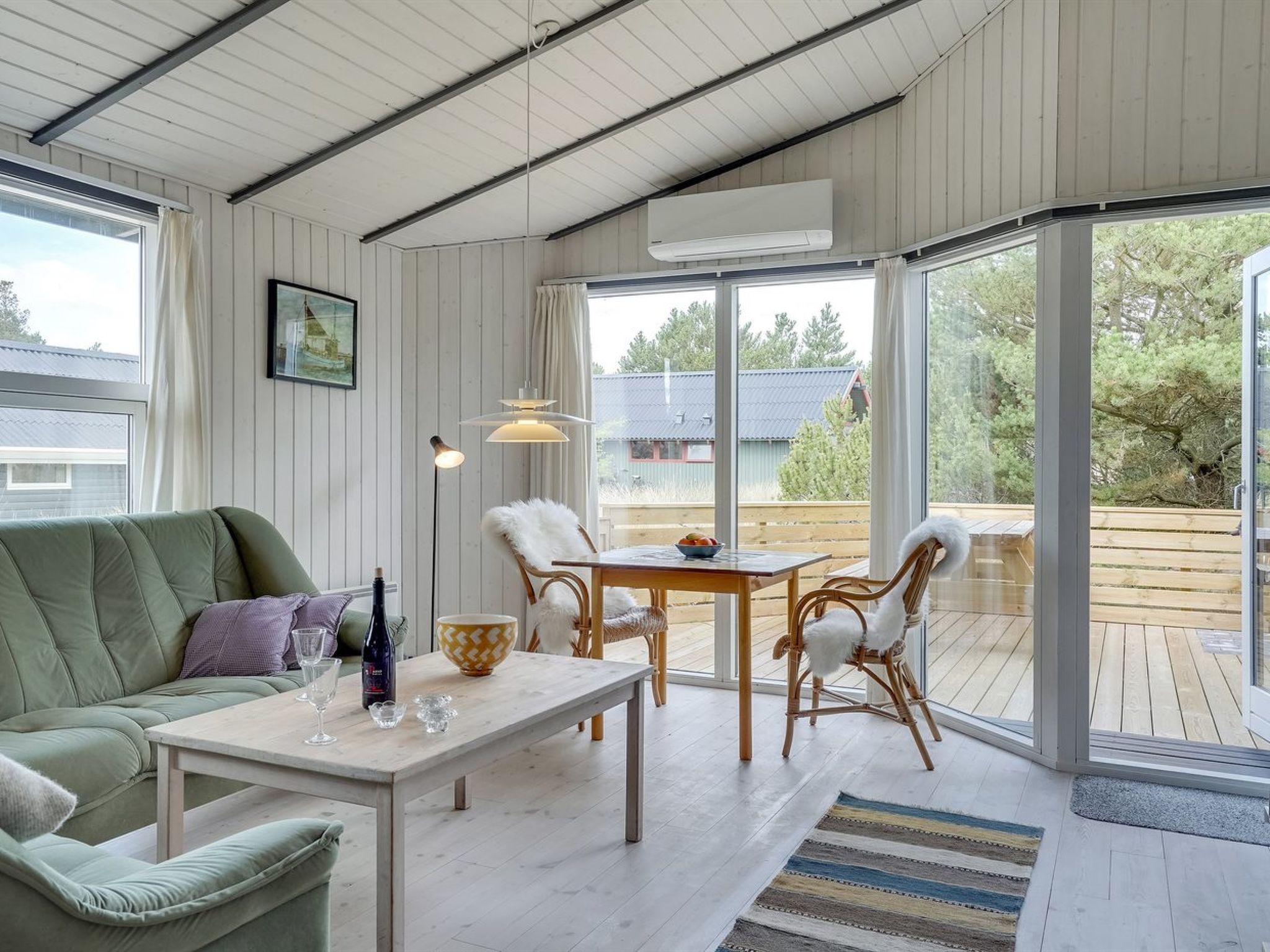 "Floria" - 1.4km from the sea