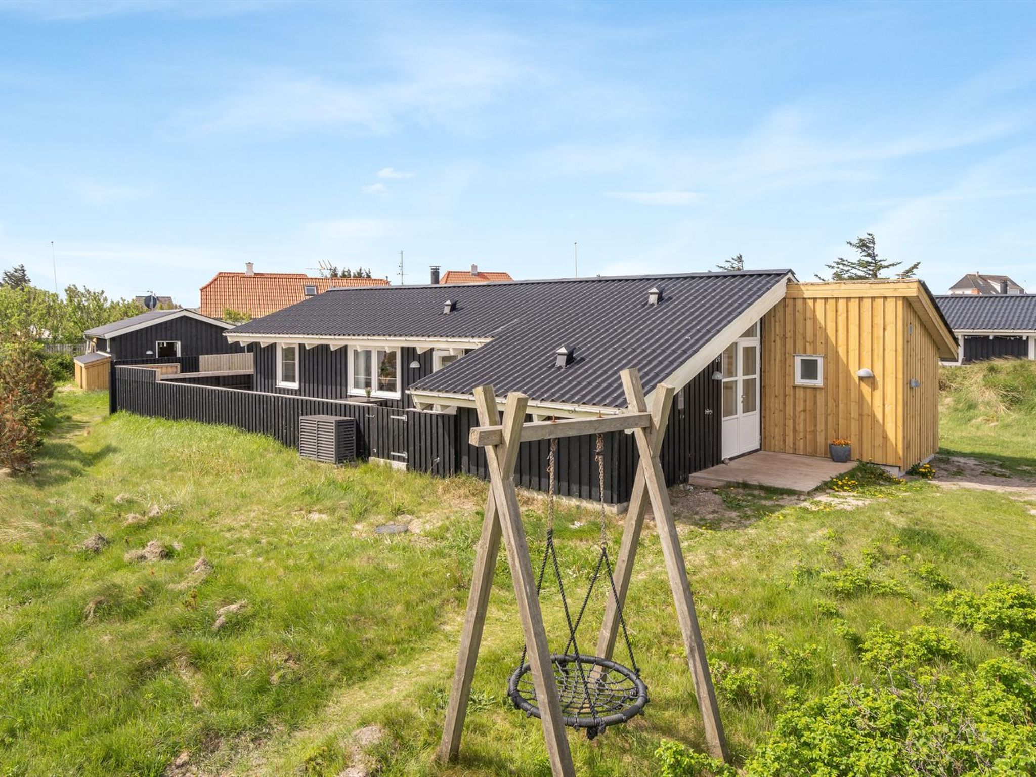 "Gerlis" - 75m from the sea - Outside
