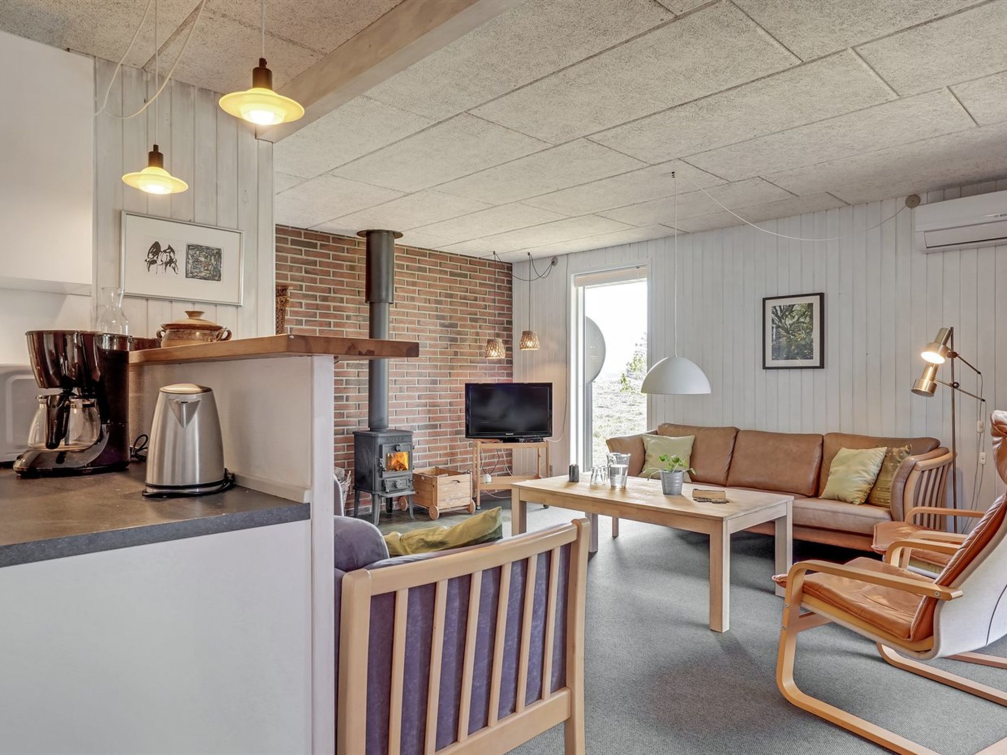 "Chumani" - 900m from the sea - Binnen