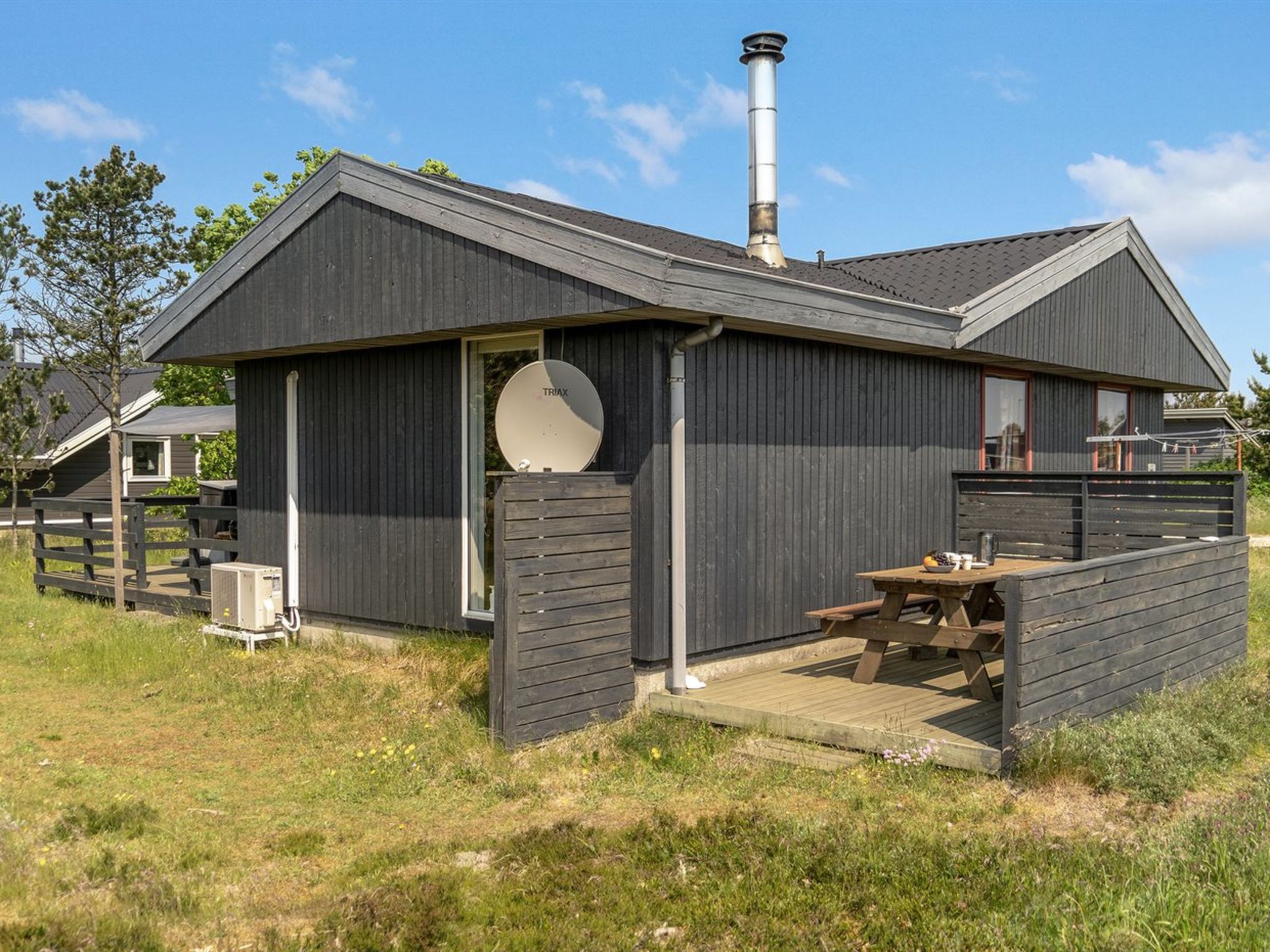 "Chumani" - 900m from the sea - Buiten