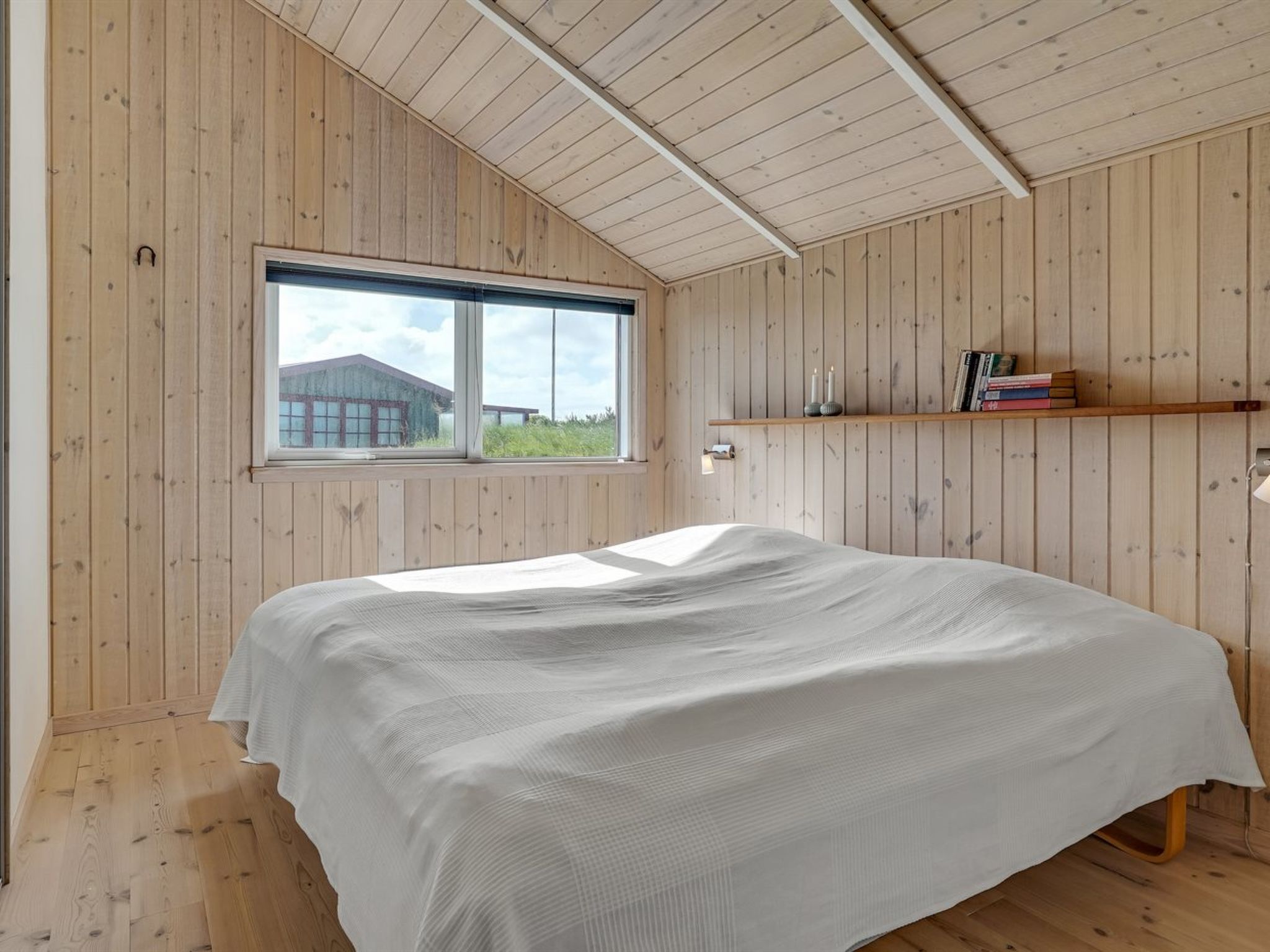 "Horsten" - 350m from the sea-Binnen