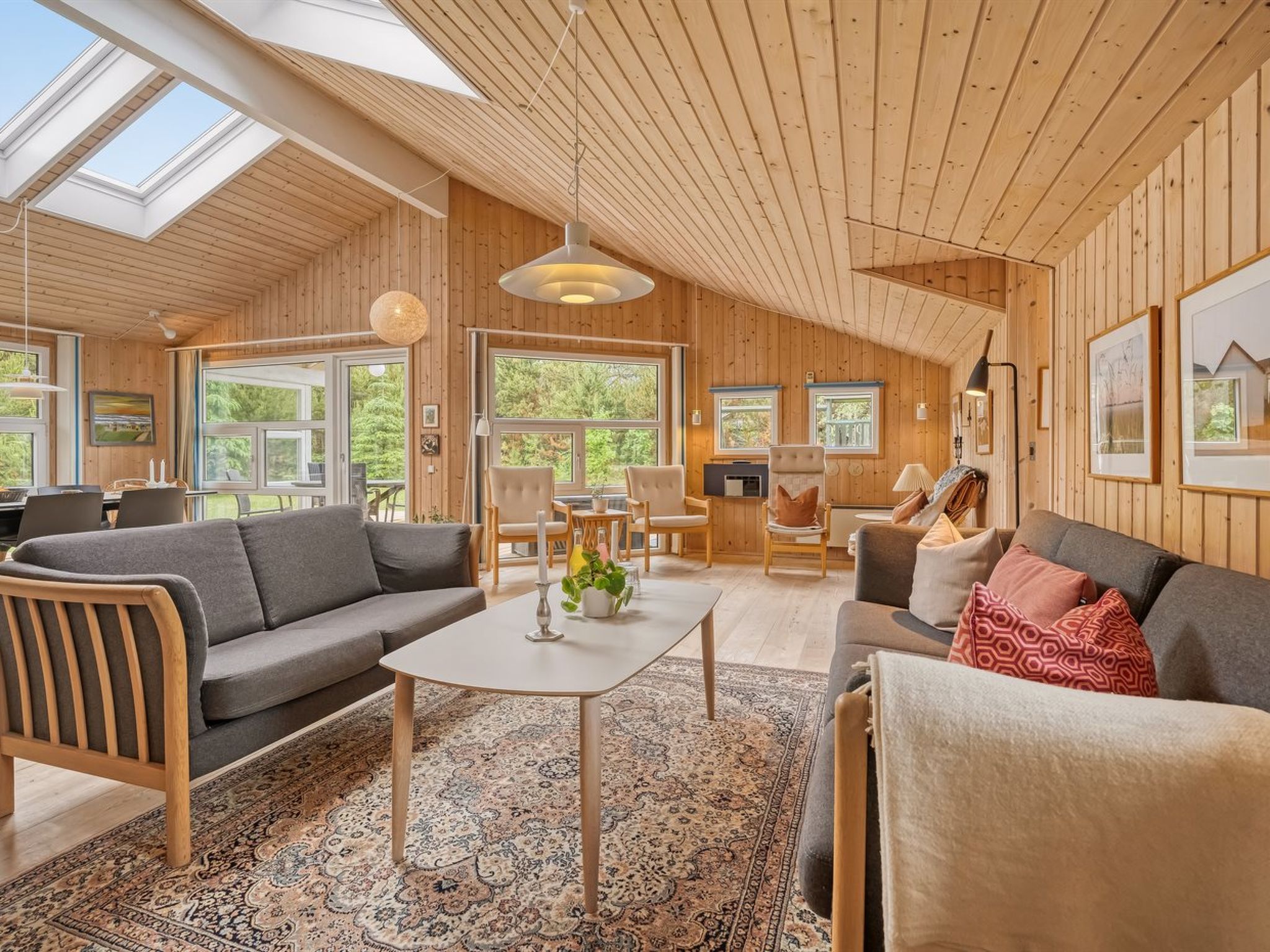 "Heggi" - 900m from the sea - Binnen