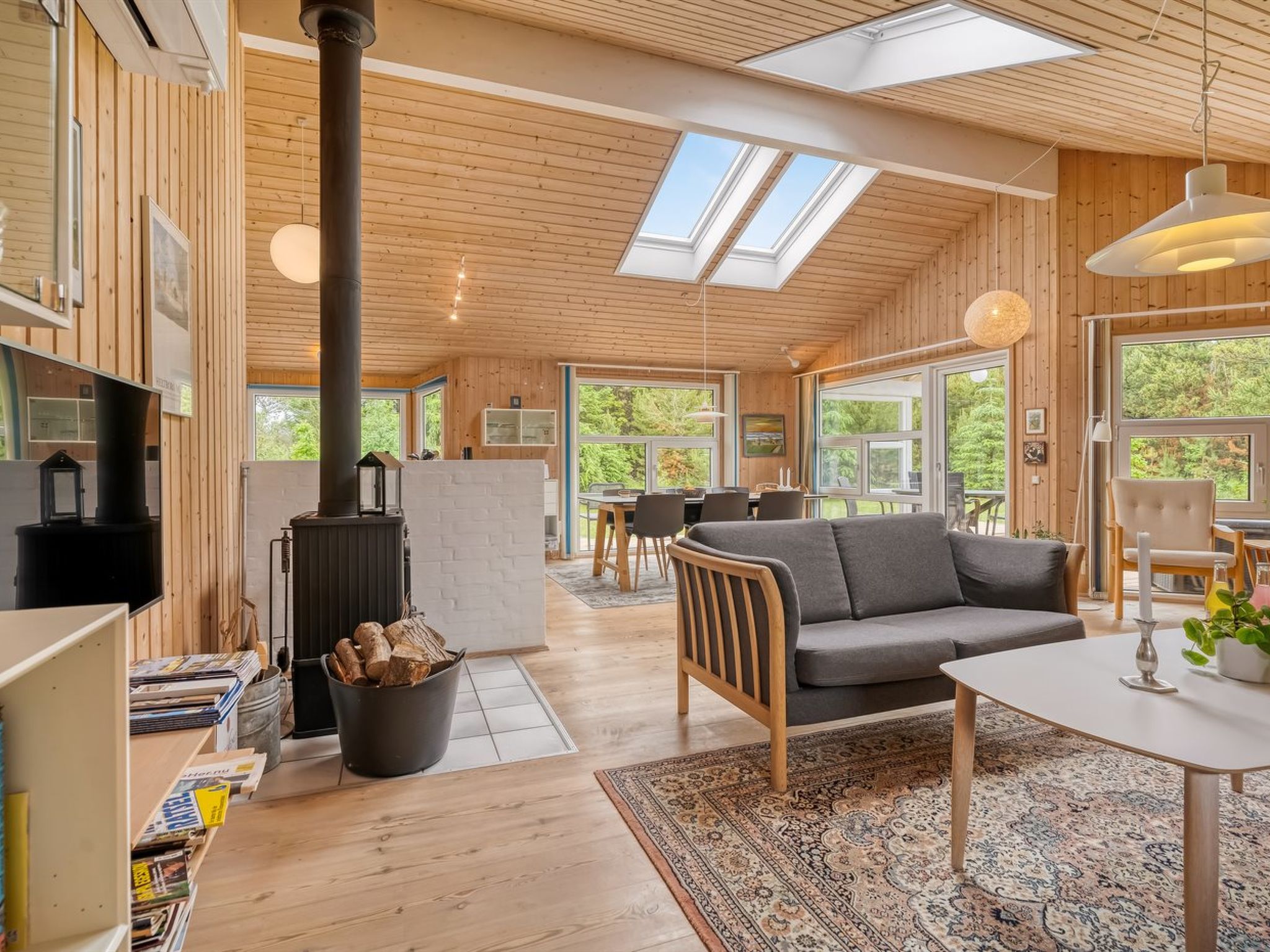 "Heggi" - 900m from the sea - Binnen