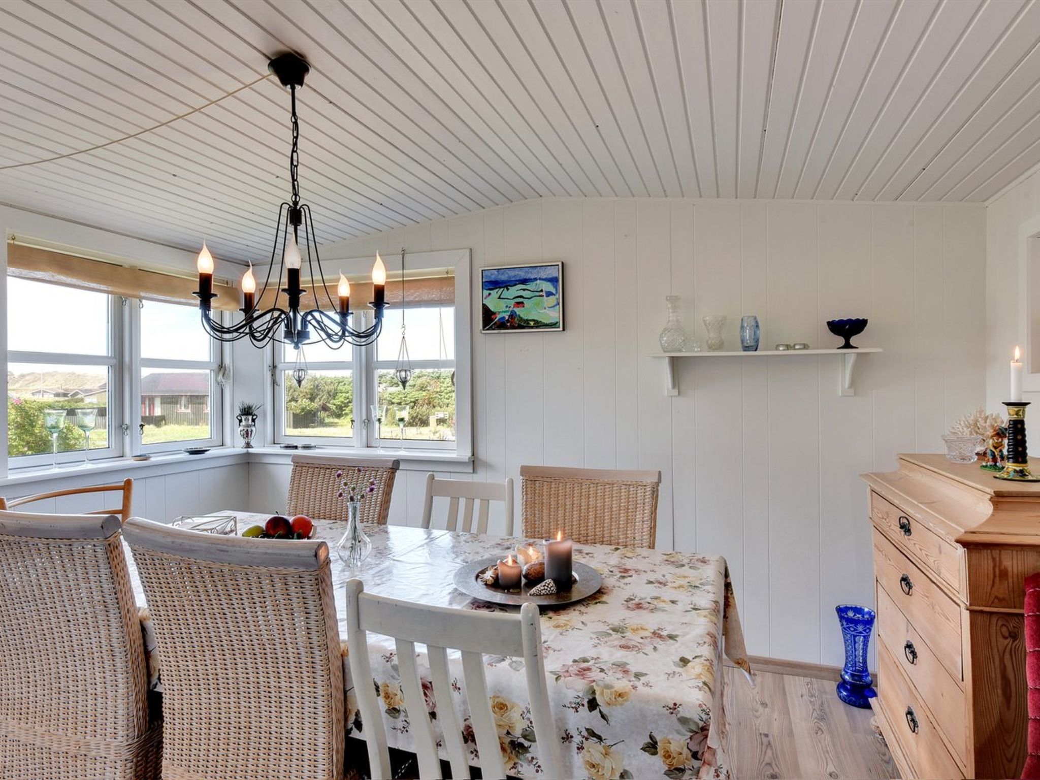 "Anik" - 100m from the sea-Drinnen