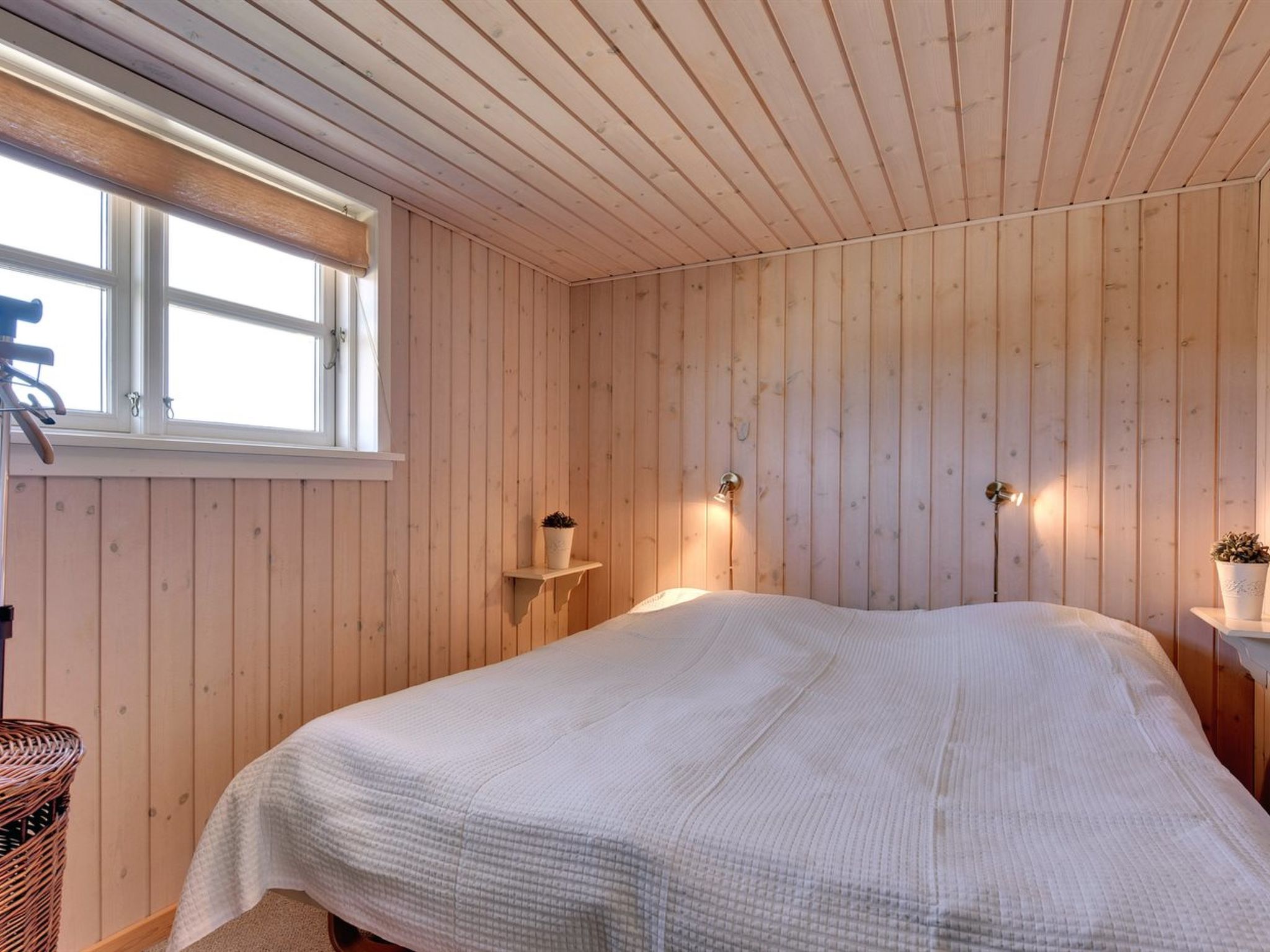 "Anik" - 100m from the sea-Drinnen