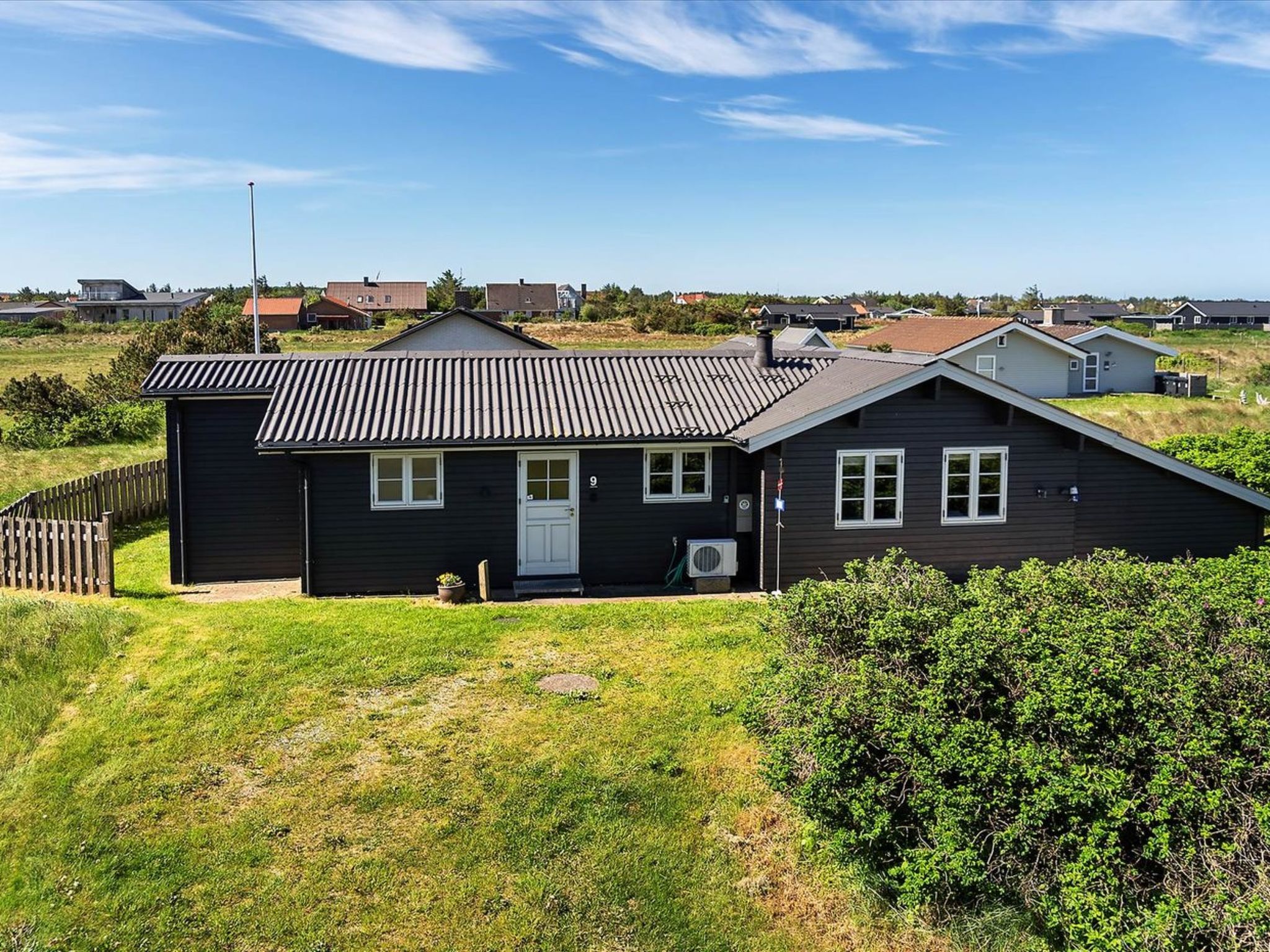 "Algea" - 300m from the sea - Buiten