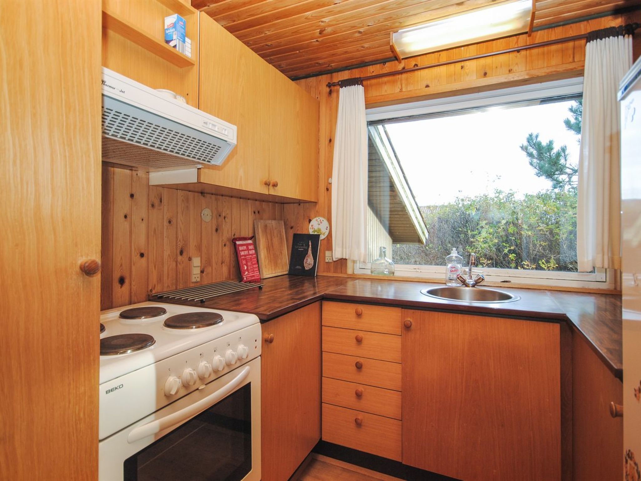 "Tuovi" - 800m from the sea - Inside