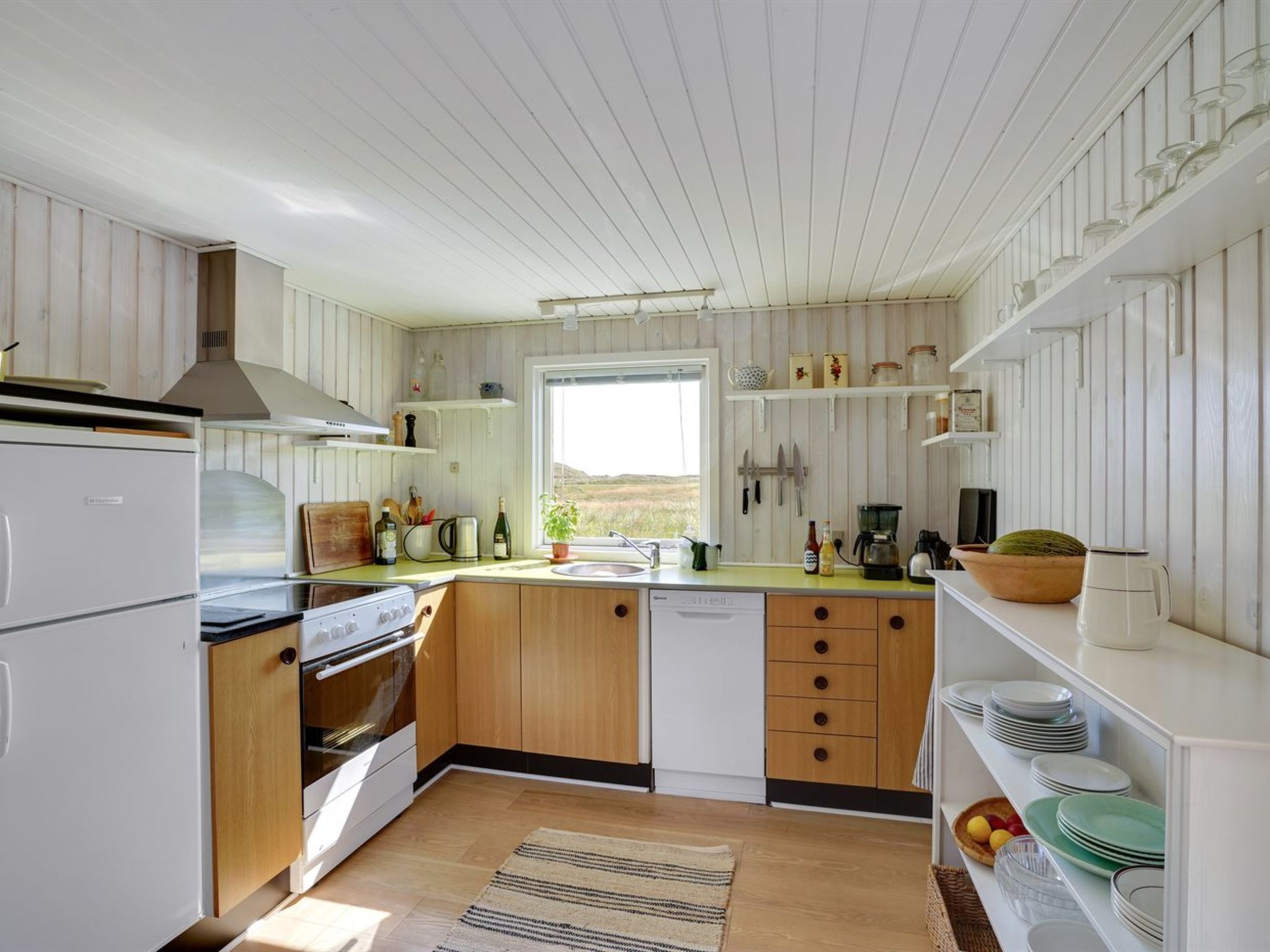 "Vuokko" - 400m from the sea - Binnen