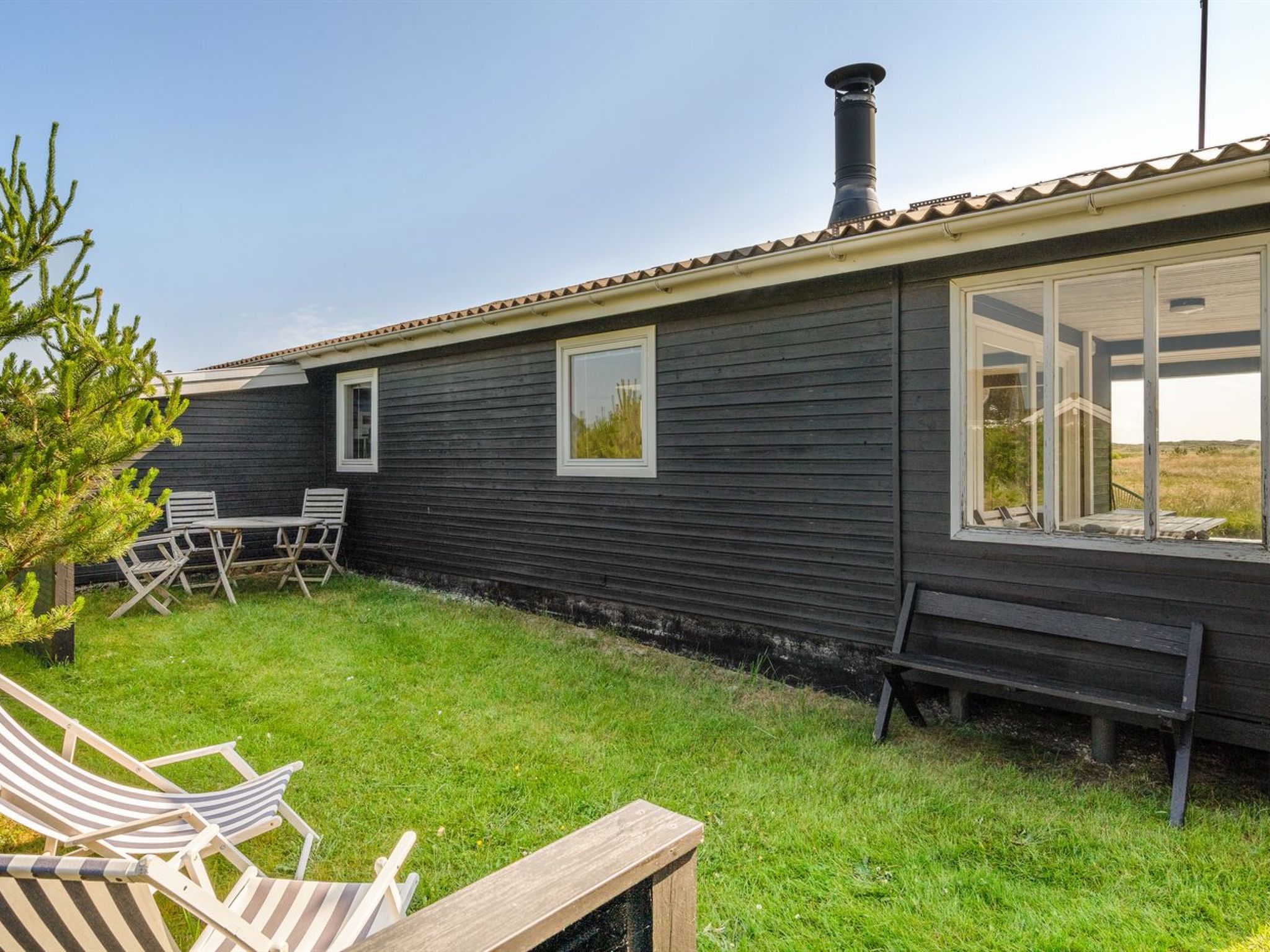 "Vuokko" - 400m from the sea - Buiten