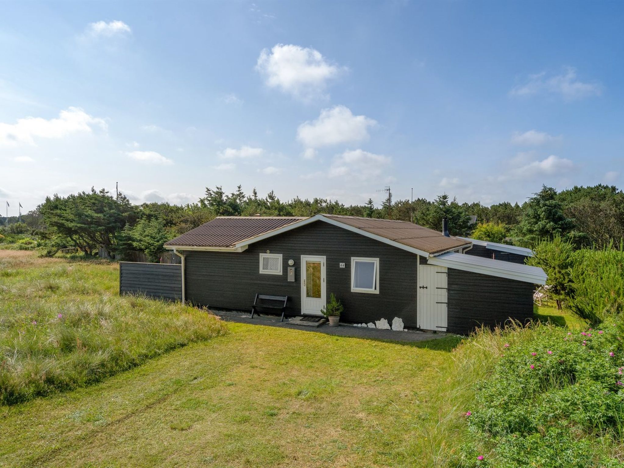 "Vuokko" - 400m from the sea - Buiten
