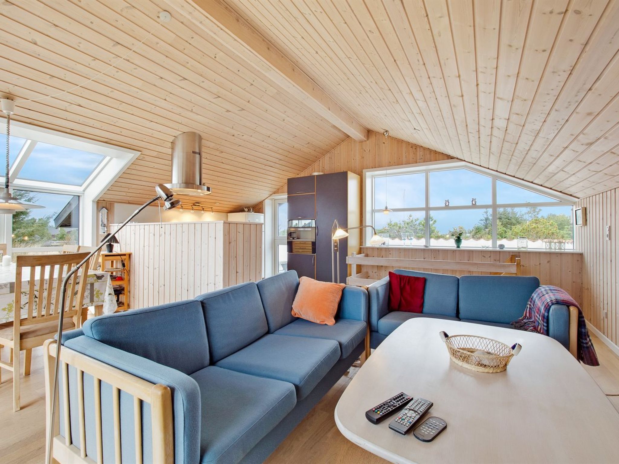 "Viktorija" - 800m from the sea-Binnen