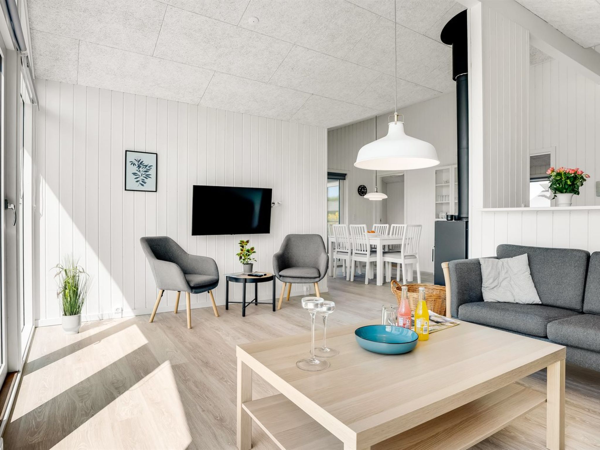 "Raakel" - 950m from the sea - Binnen