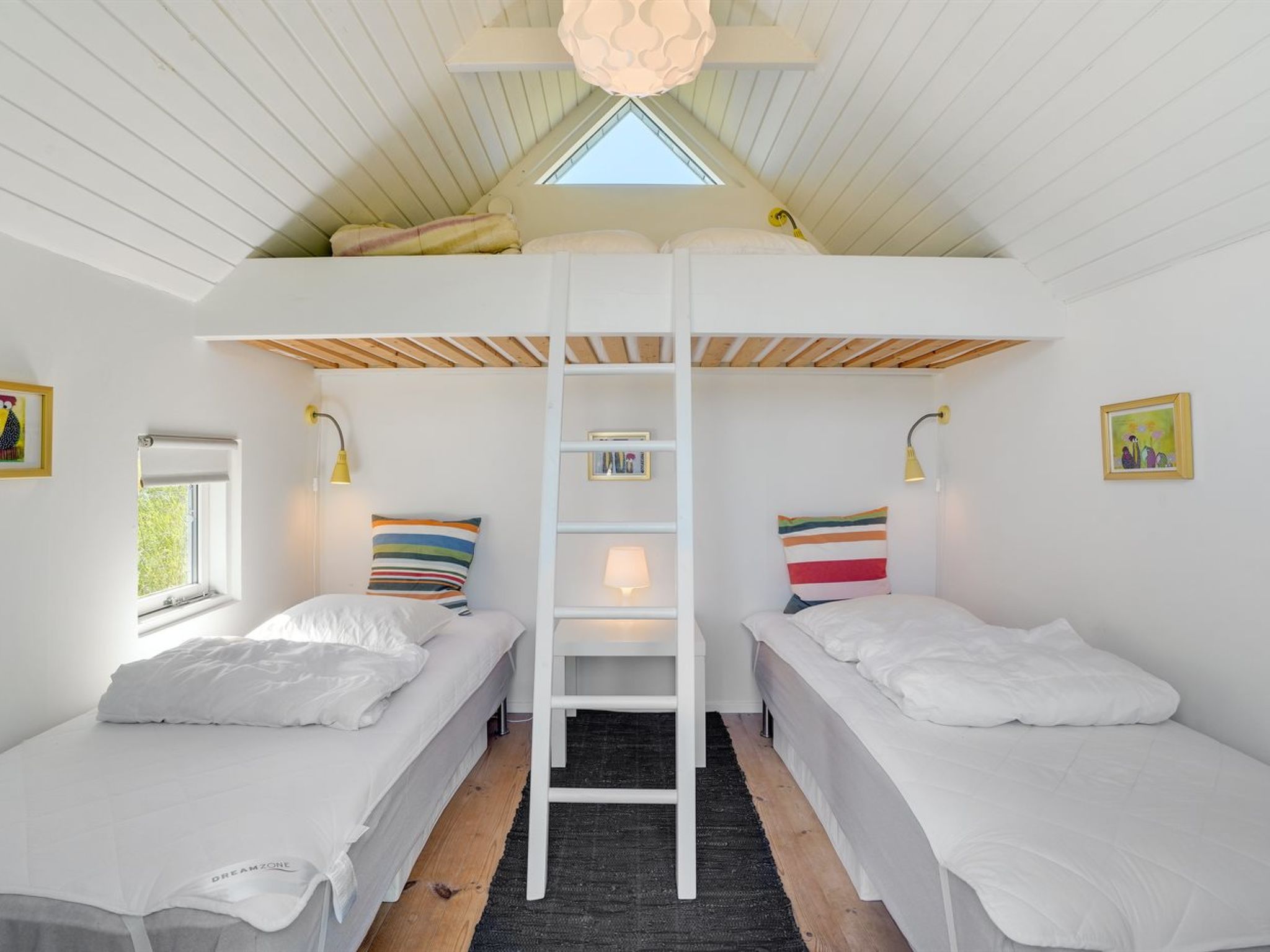 "Majgull" - 150m from the sea - Drinnen