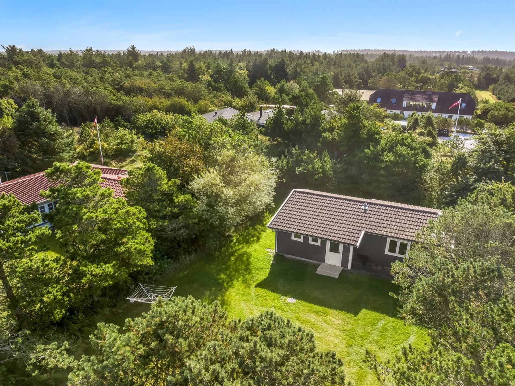 "Lökea" - 800m from the sea - Buiten
