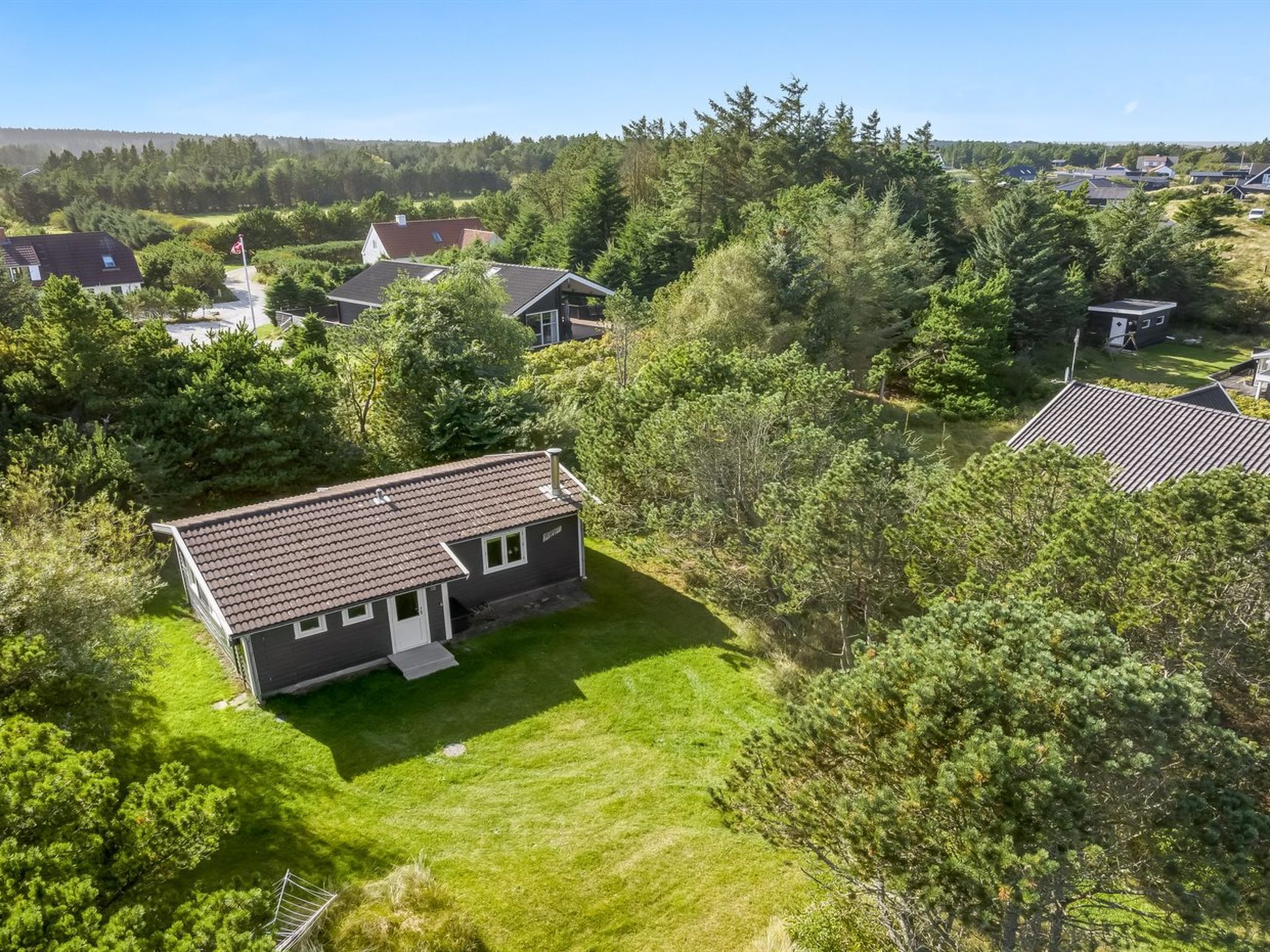 "Lökea" - 800m from the sea - Buiten