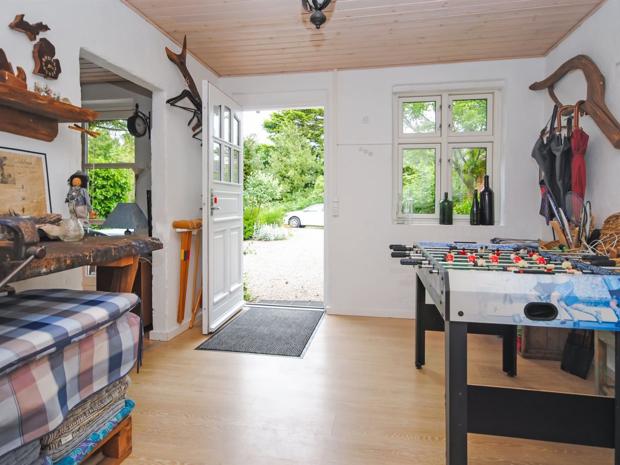 "Ludovic" - 7km from the sea - Binnen