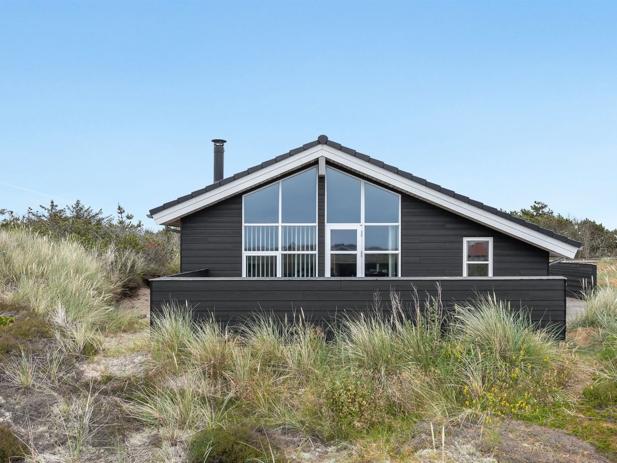 "Mavis" - 800m from the sea - Buiten