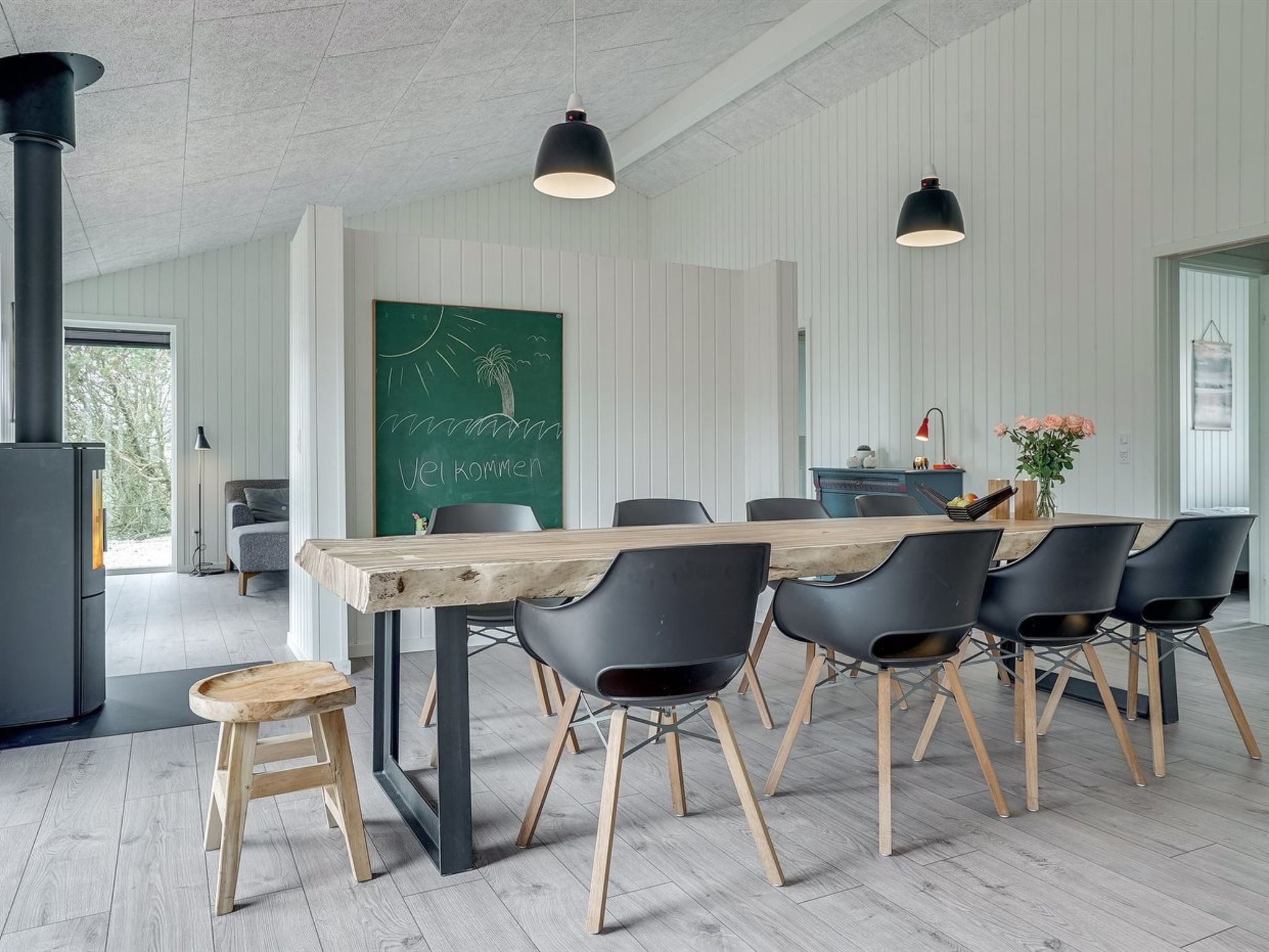 "Helli" - 650m from the sea - Binnen