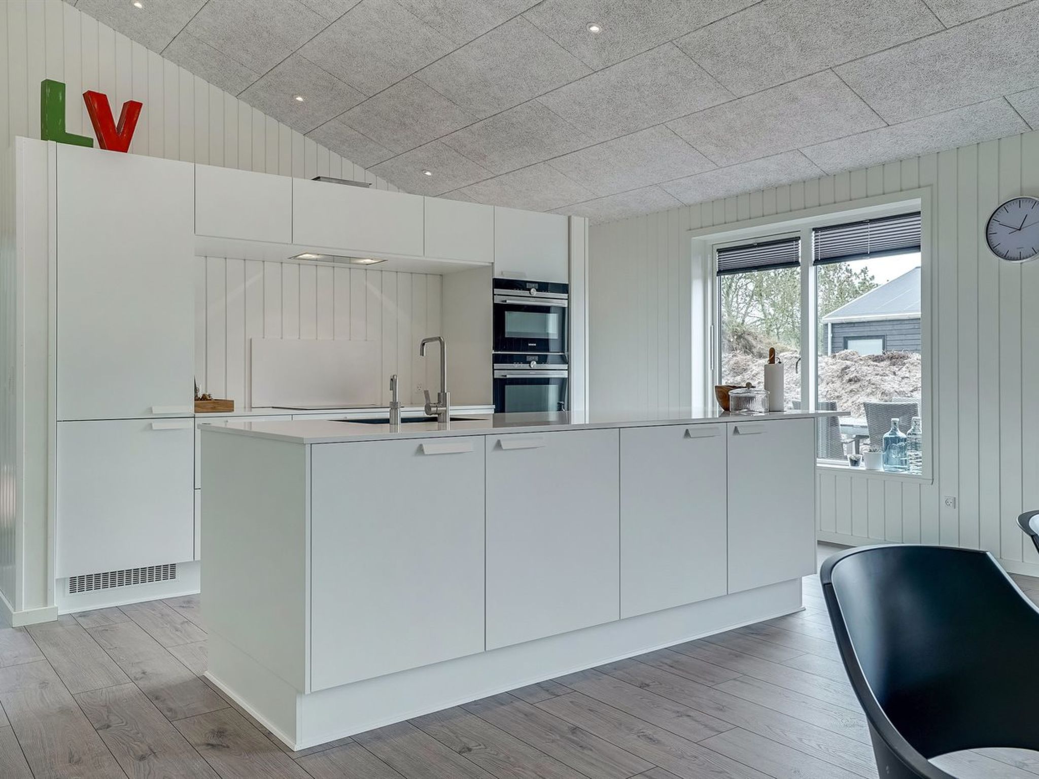 "Helli" - 650m from the sea - Binnen