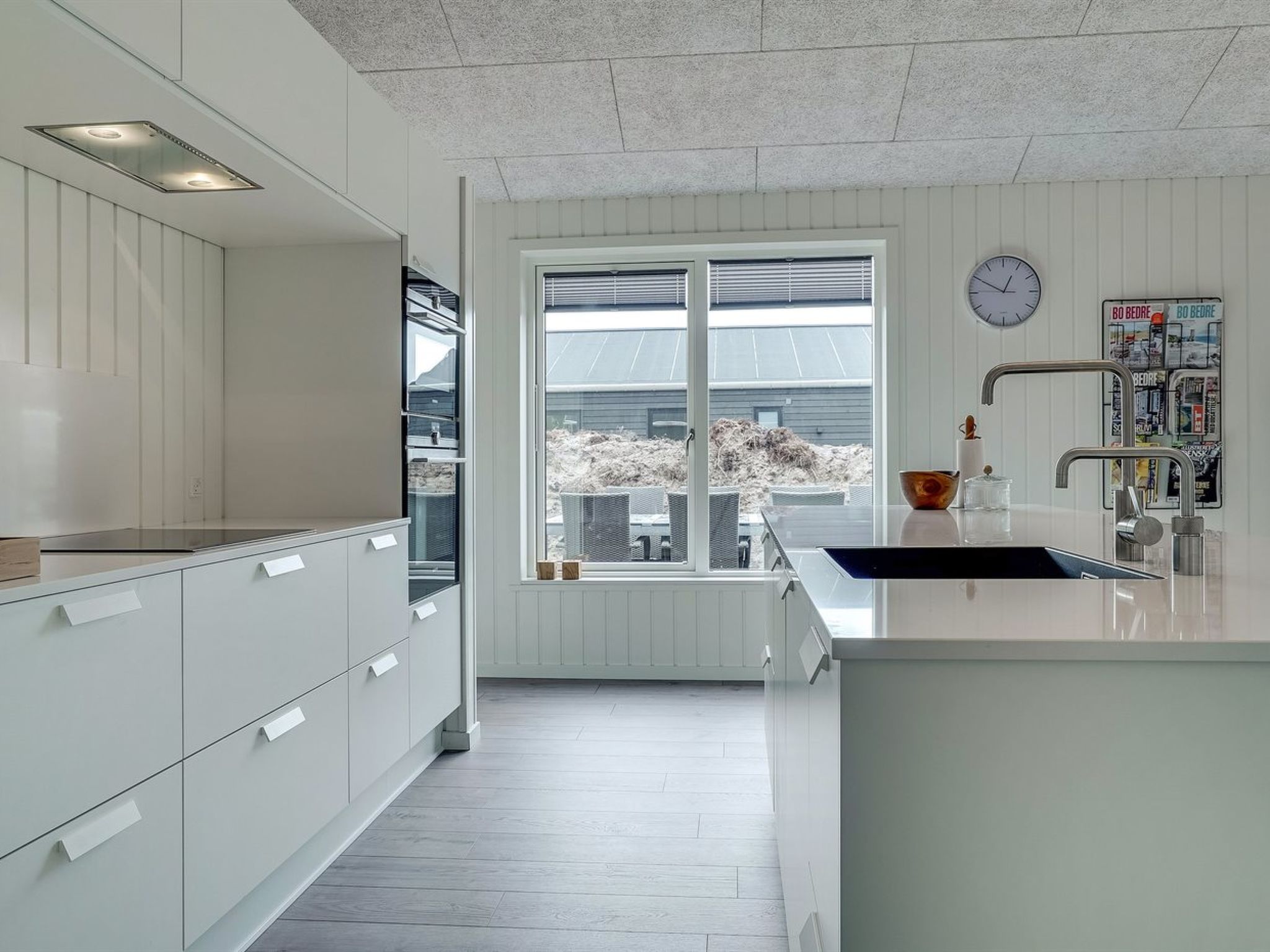 "Helli" - 650m from the sea - Binnen