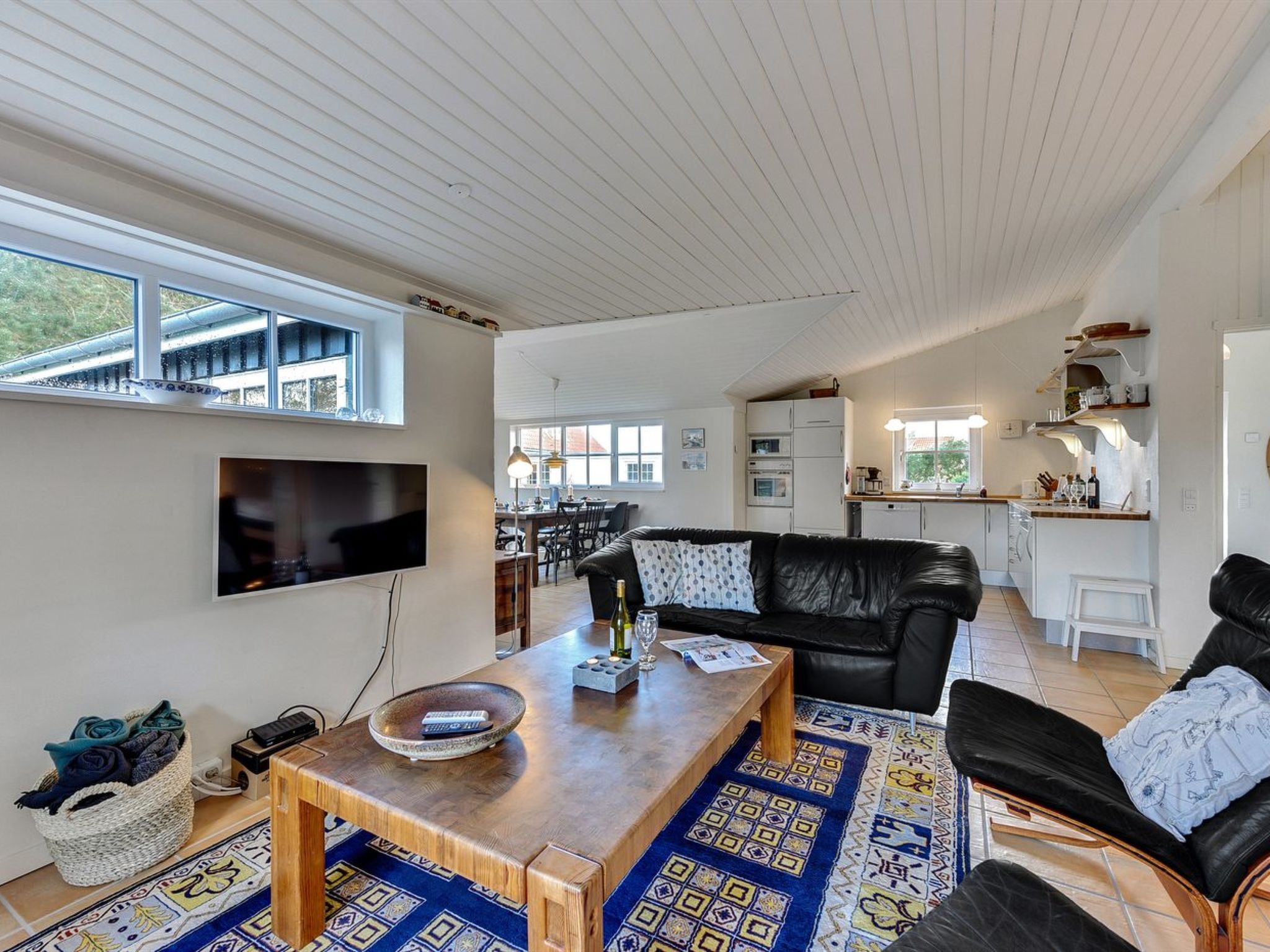 "Vivina" - 250m from the sea - Binnen