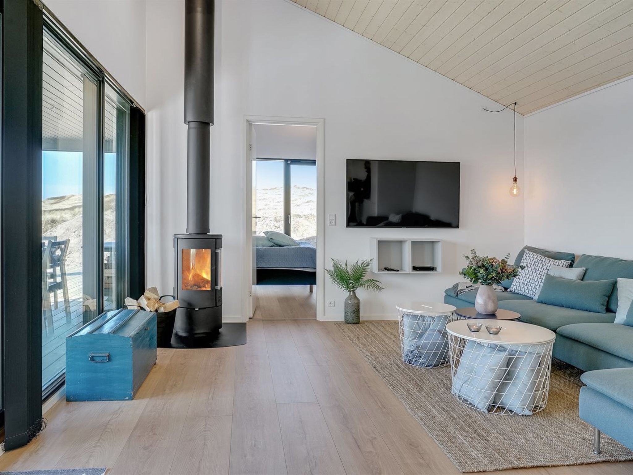 "Aiko" - 50m from the sea-Binnen