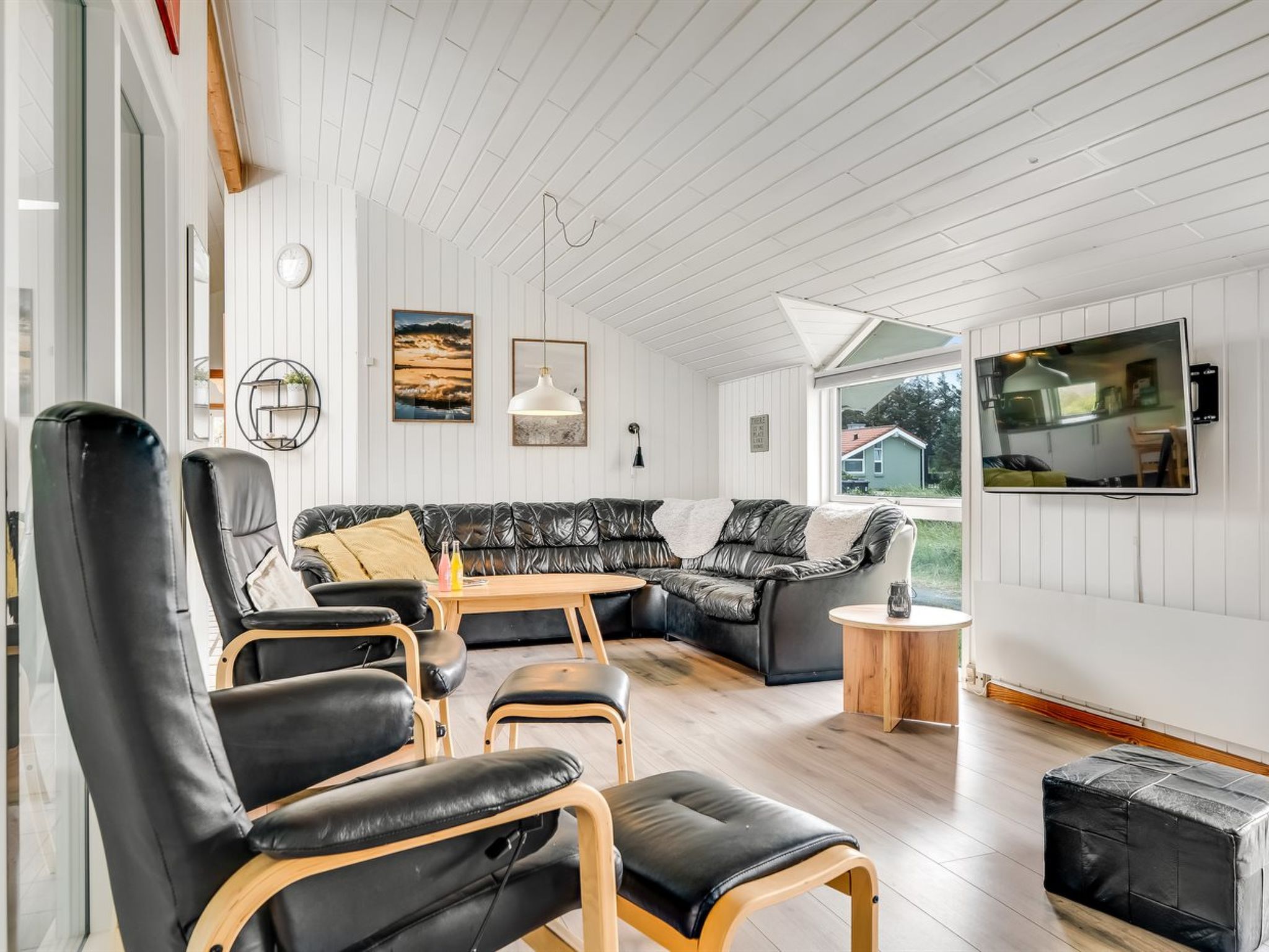 "Luzy" - 600m from the sea - Binnen